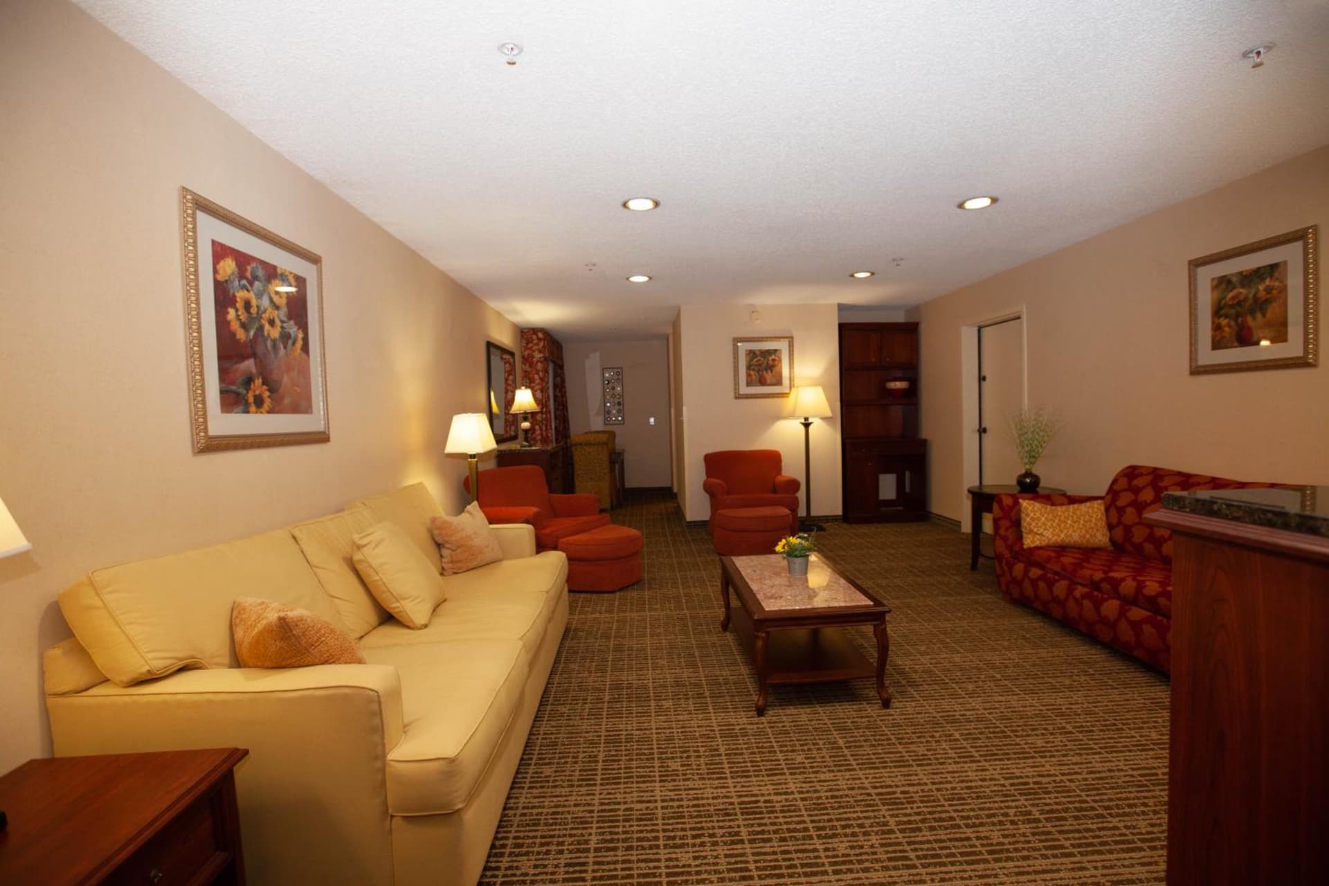 Baymont by Wyndham Knoxville/Cedar Bluff gallery photo in Knoxville, TN — image 32
