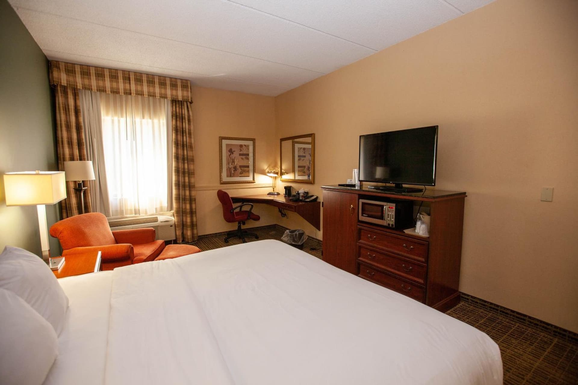 Baymont by Wyndham Knoxville/Cedar Bluff gallery photo in Knoxville, TN — image 23