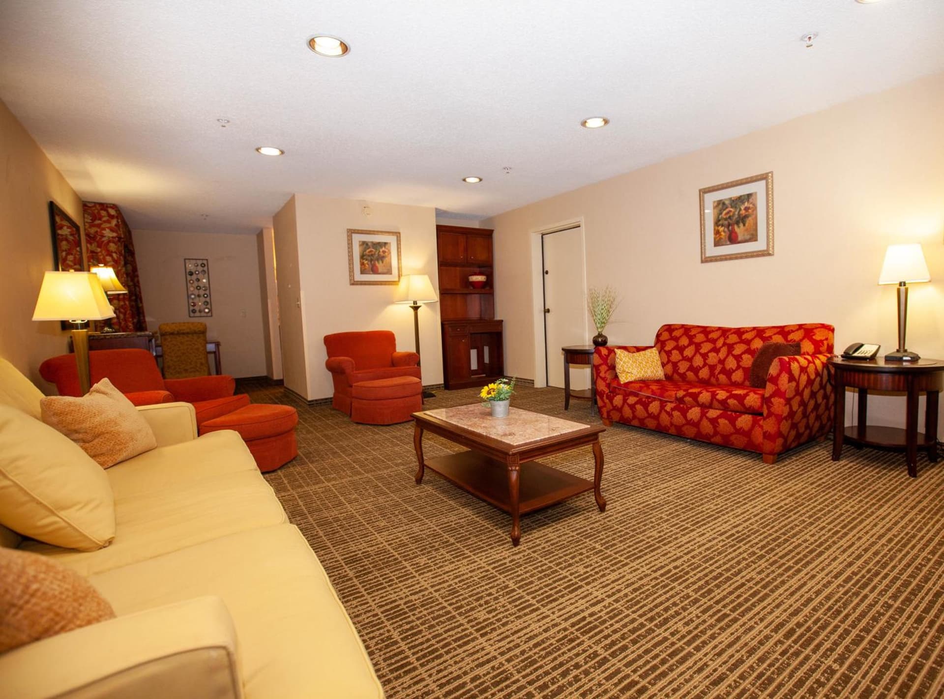 Baymont by Wyndham Knoxville/Cedar Bluff gallery photo in Knoxville, TN — image 36