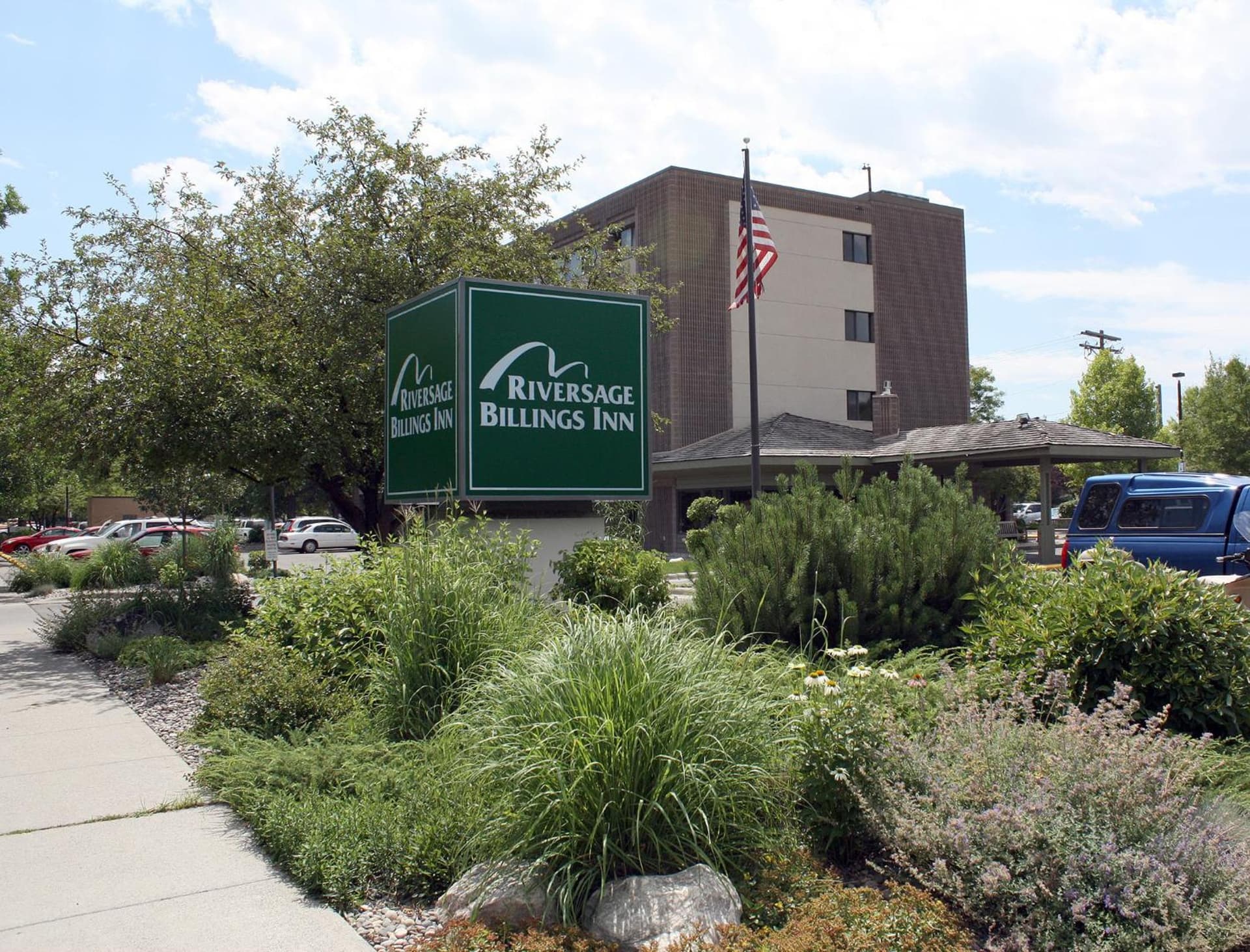 Riversage Billings Inn featured exterior or lobby in Billings, MT — similar hotel