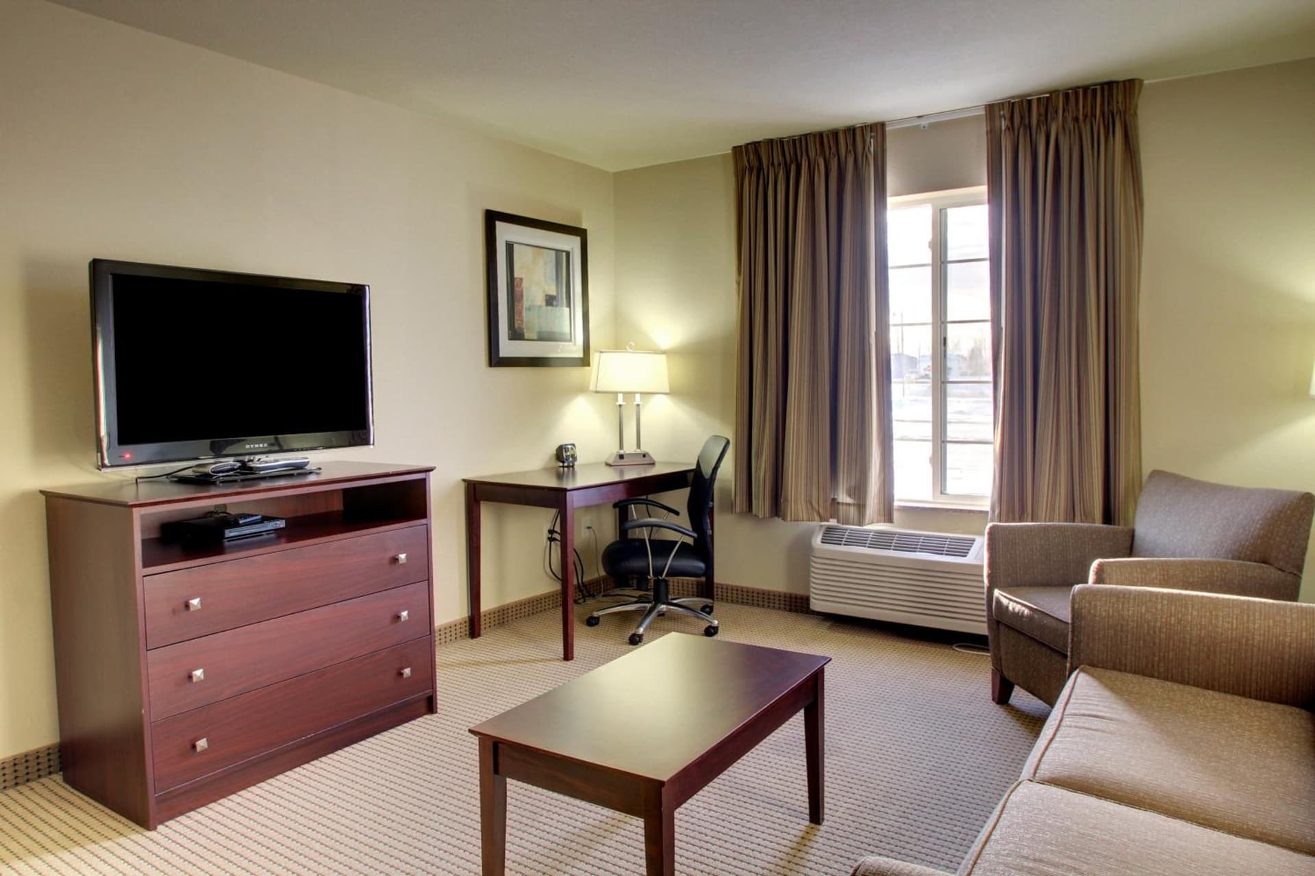 Cobblestone Inn and Suites - Eaton gallery photo in Eaton, CO — image 14