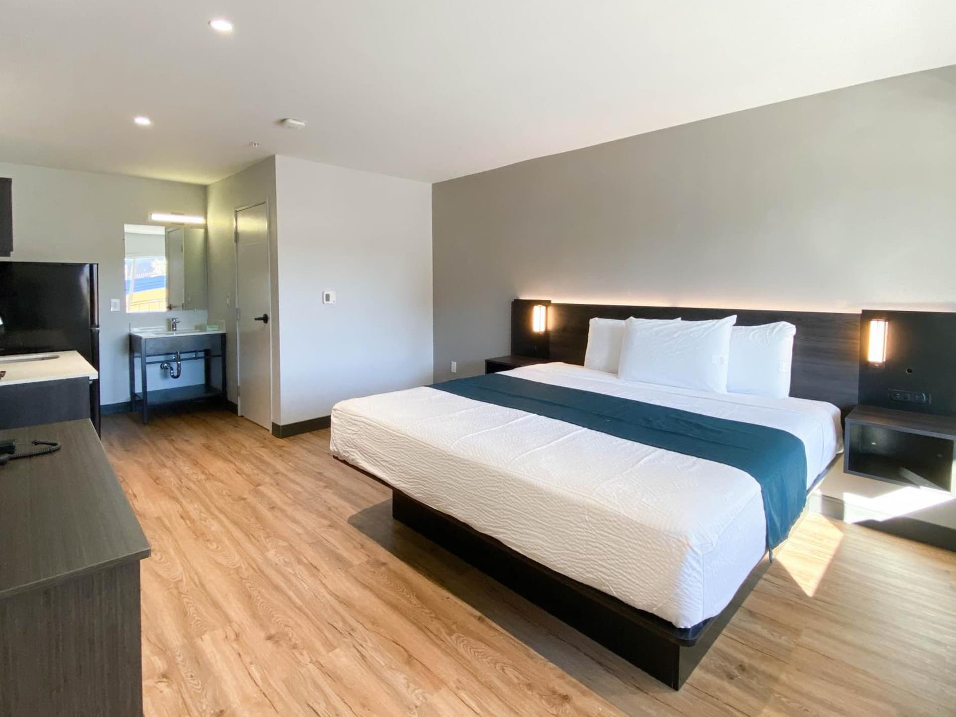 Studio 6 Suites Stockton, CA Waterfront gallery photo in Stockton, CA — image 67