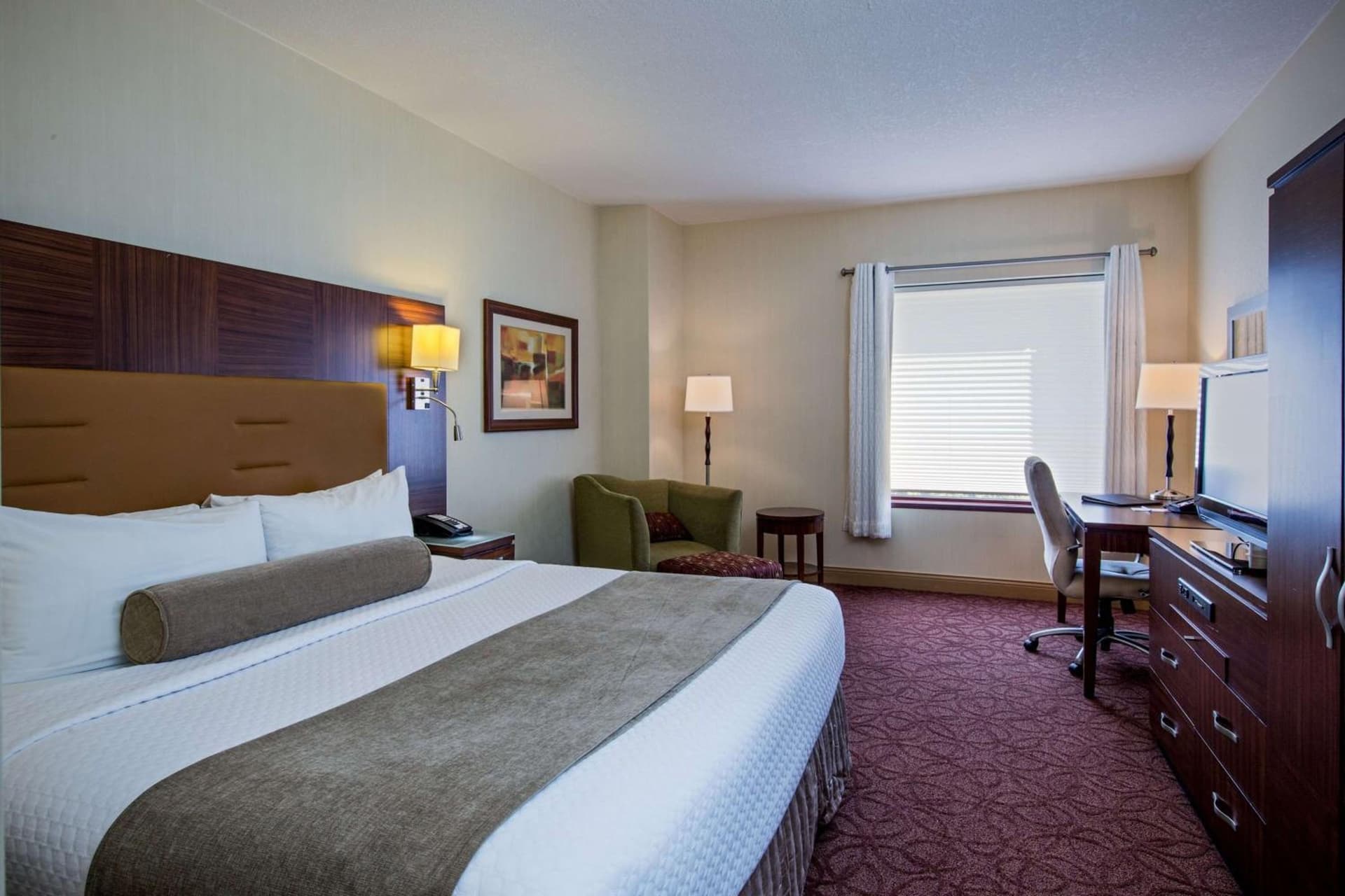 Sonesta Milwaukee West Wauwatosa gallery photo in Wauwatosa, WI — image 31