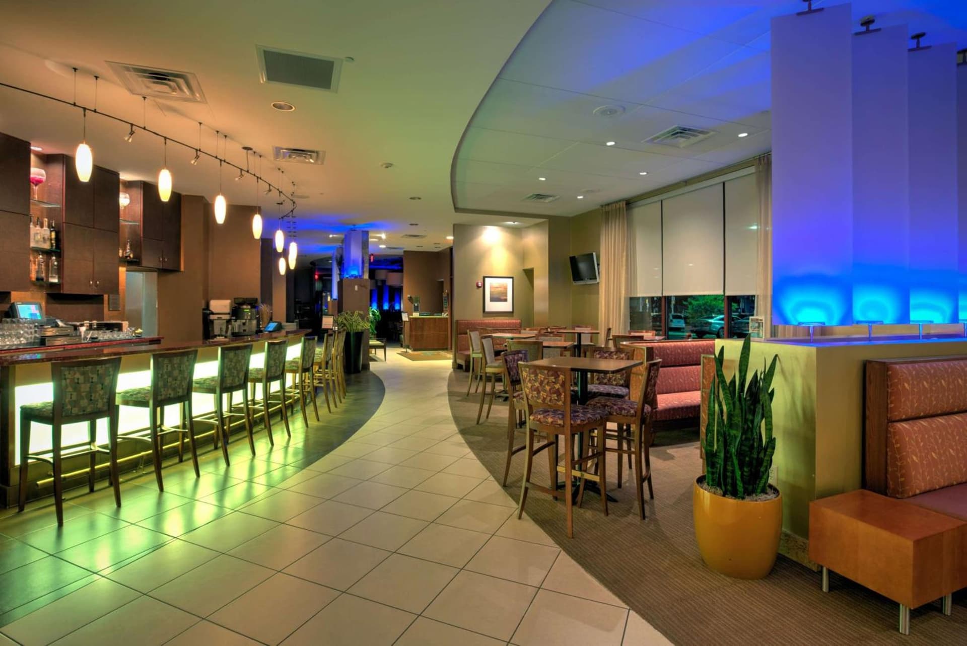 Sonesta Milwaukee West Wauwatosa gallery photo in Wauwatosa, WI — image 35