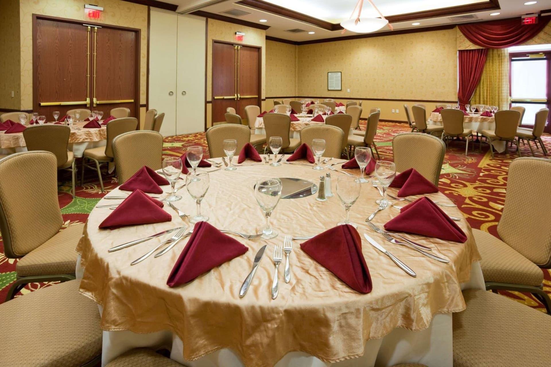 Sonesta Milwaukee West Wauwatosa gallery photo in Wauwatosa, WI — image 30