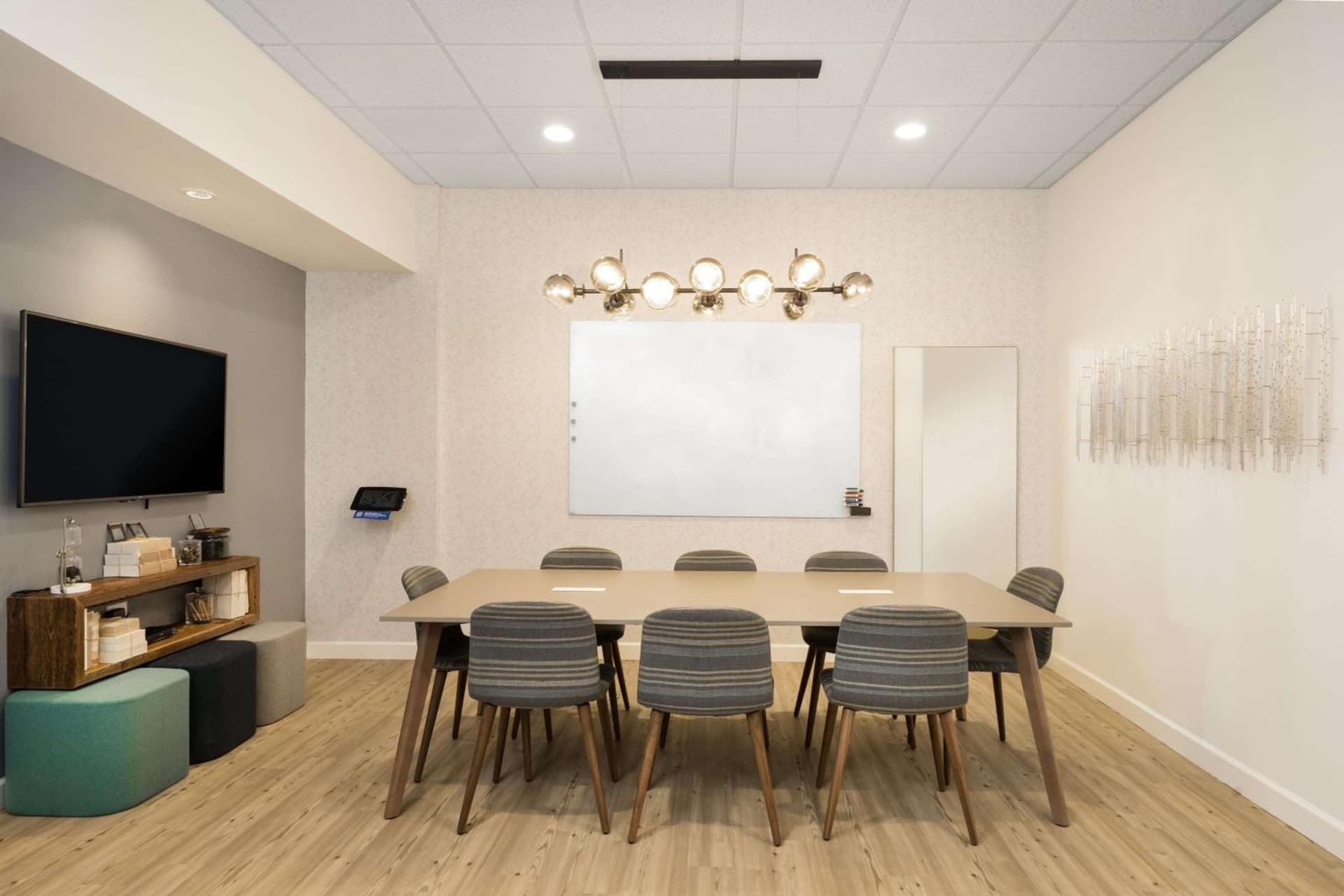 Sonesta Milwaukee West Wauwatosa gallery photo in Wauwatosa, WI — image 45