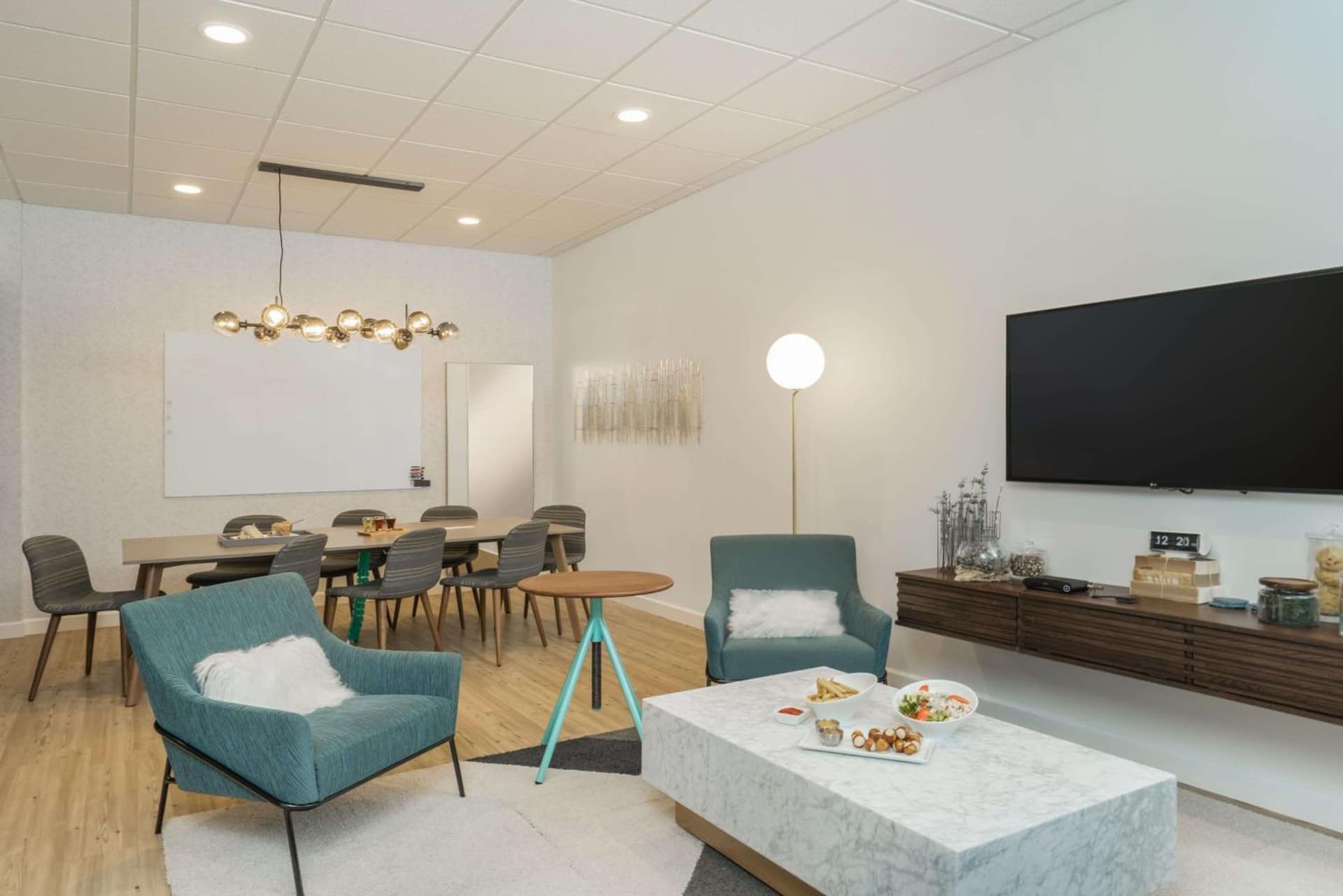 Sonesta Milwaukee West Wauwatosa gallery photo in Wauwatosa, WI — image 49