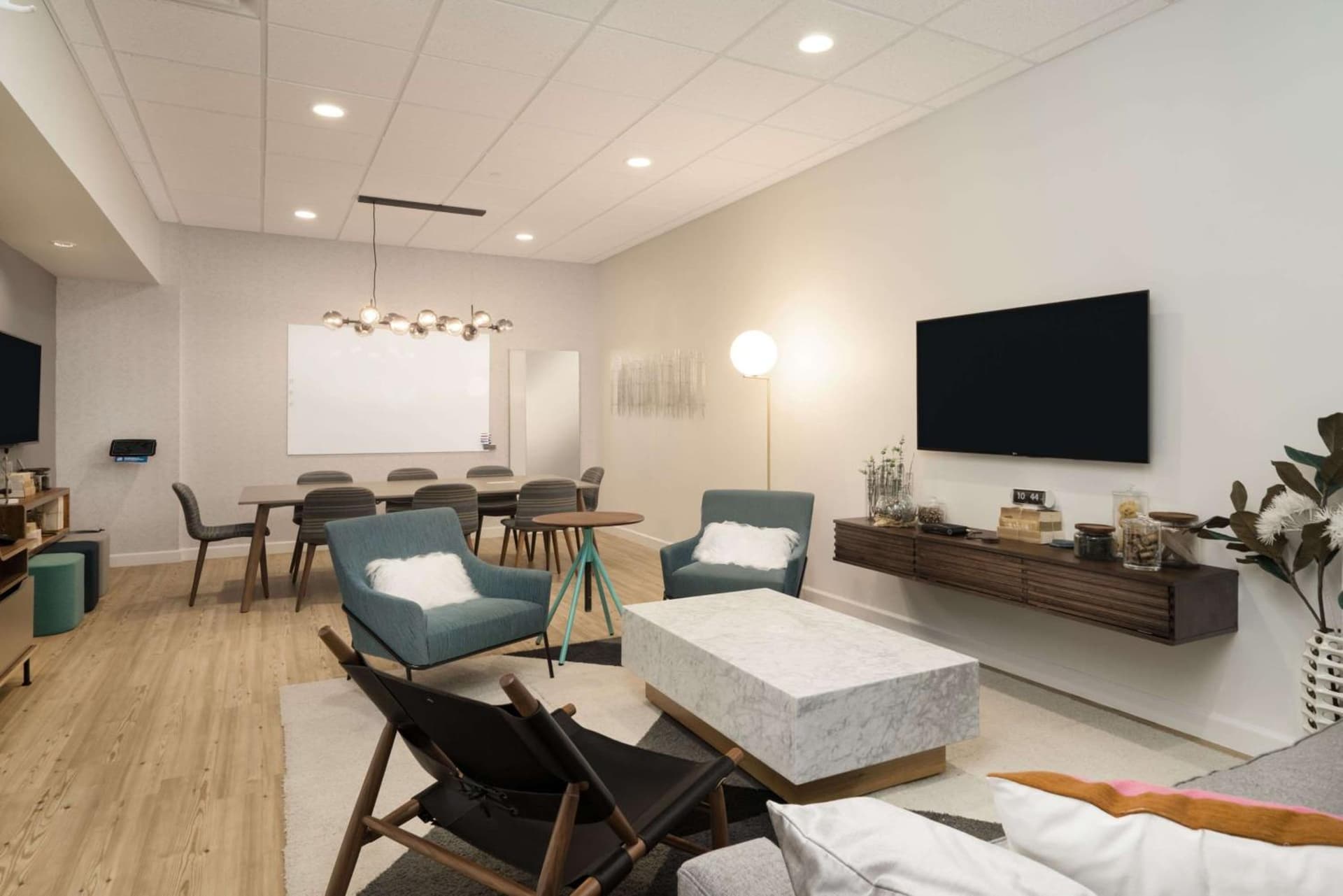 Sonesta Milwaukee West Wauwatosa gallery photo in Wauwatosa, WI — image 14