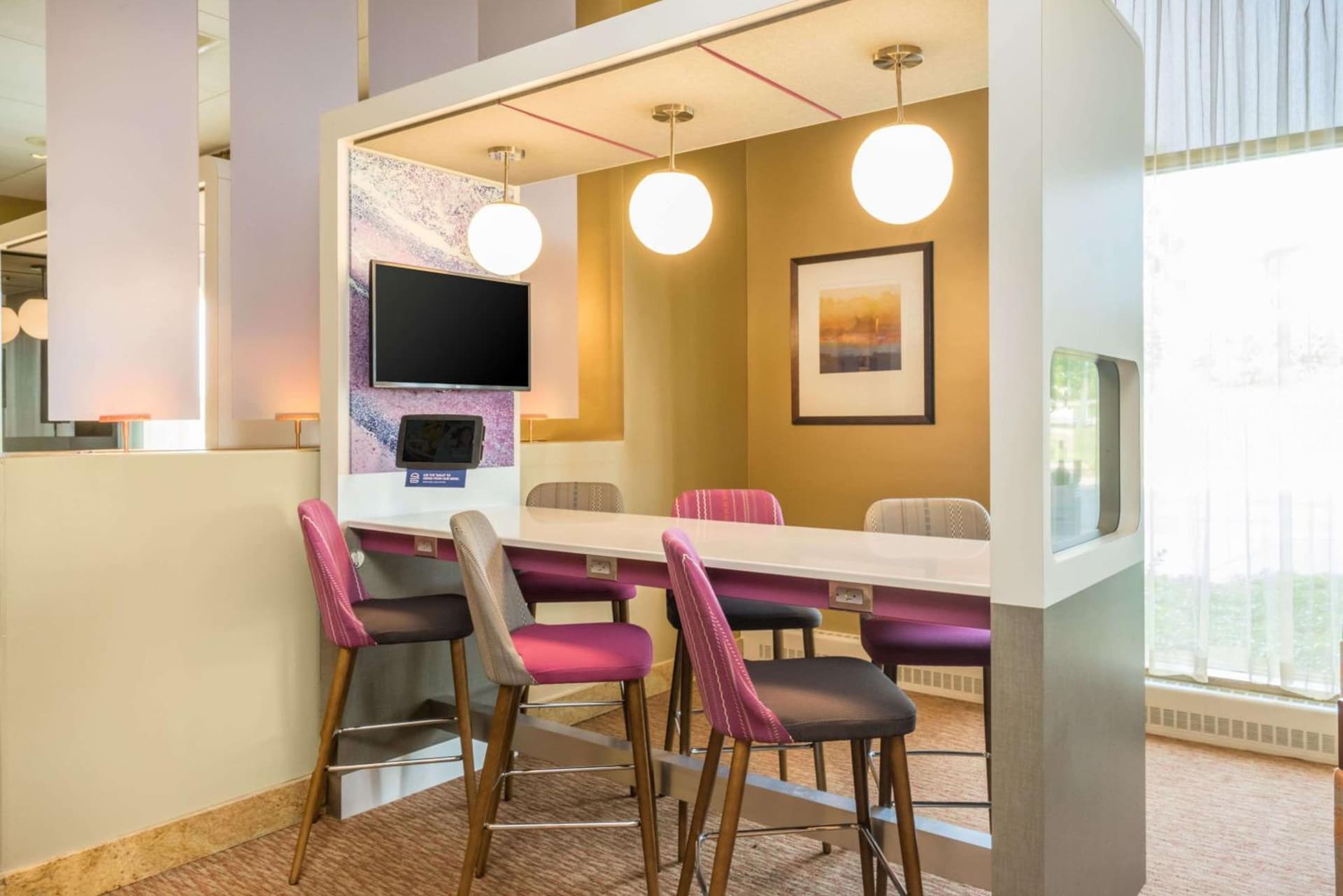 Sonesta Milwaukee West Wauwatosa gallery photo in Wauwatosa, WI — image 12