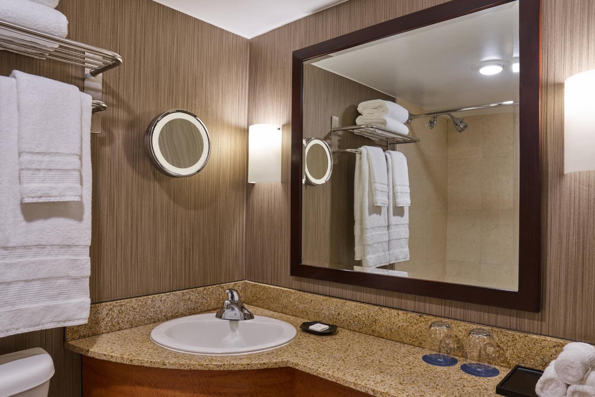 Courtland Grand Hotel, Trademark Collection by Wyndham gallery photo in Atlanta, GA — image 7