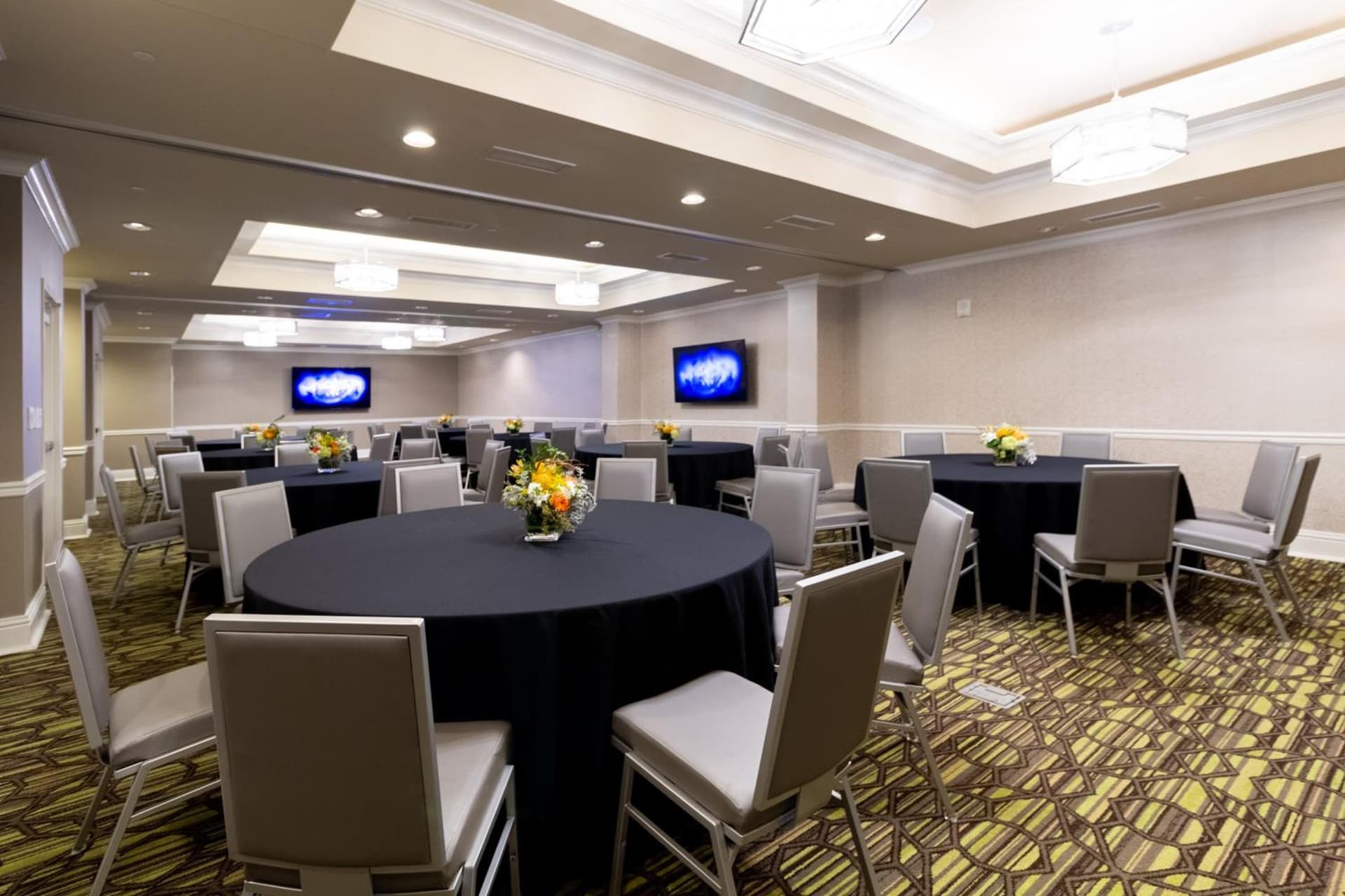 Holiday Inn Express Savannah - Historic District gallery photo in Savannah, GA — image 38