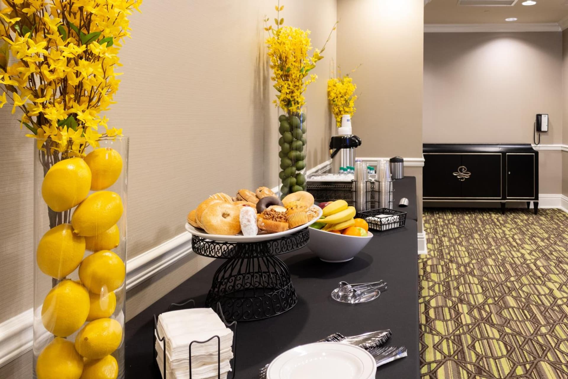 Holiday Inn Express Savannah - Historic District gallery photo in Savannah, GA — image 46