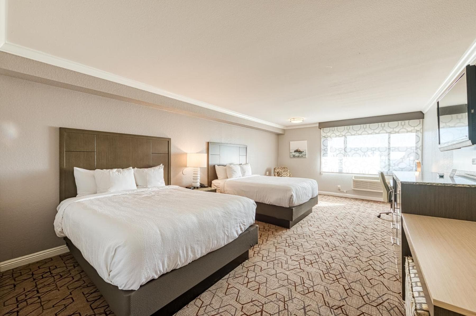 Amanzi Hotel, an Ascend Collection Hotel interior in Ventura, CA — gallery photo 2