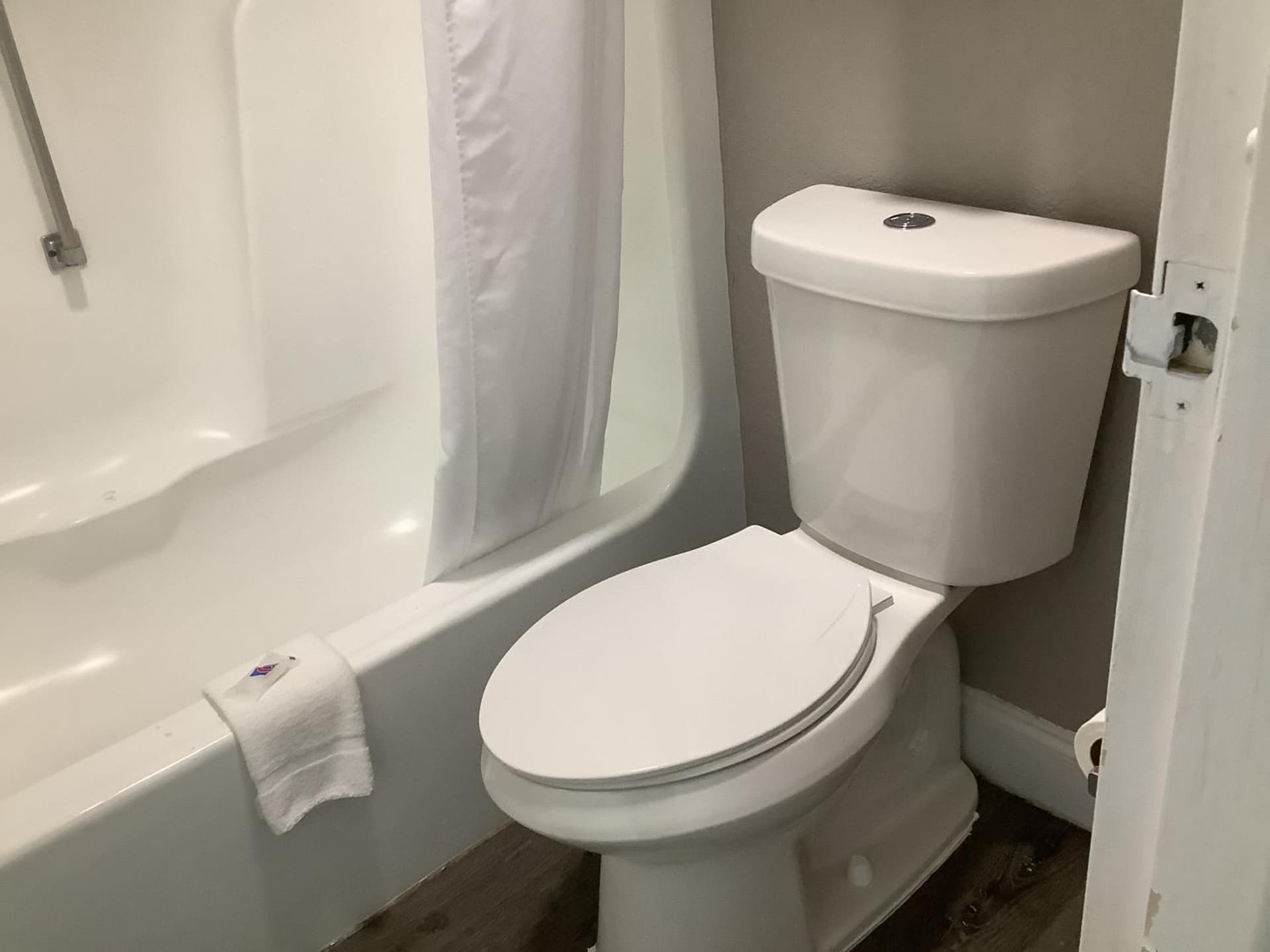 Motel 6-Memphis, TN - East gallery photo in Memphis, TN — image 41