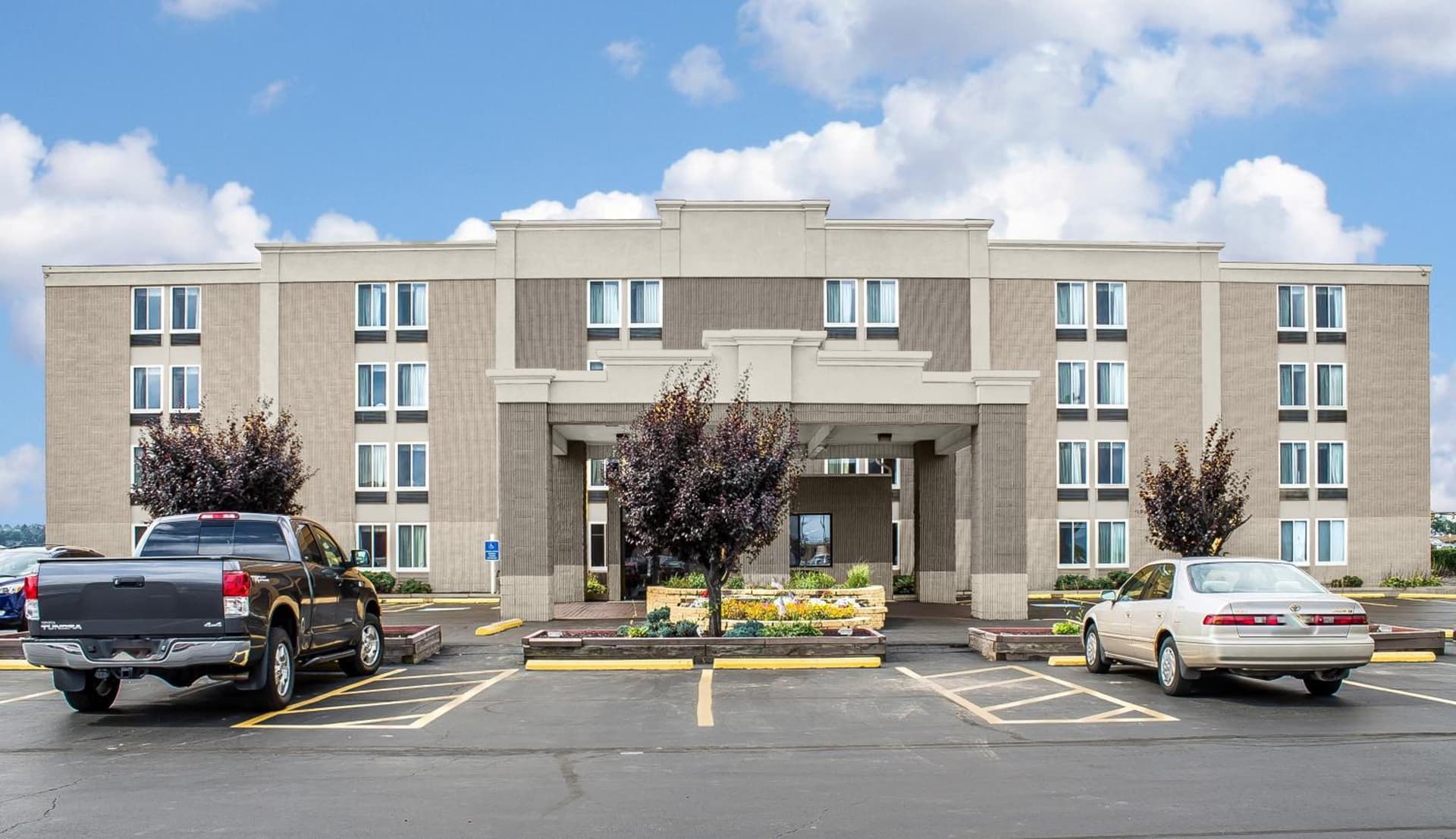Comfort Inn Dunmore - Scranton East exterior or lobby in Scranton, PA — main listing photo