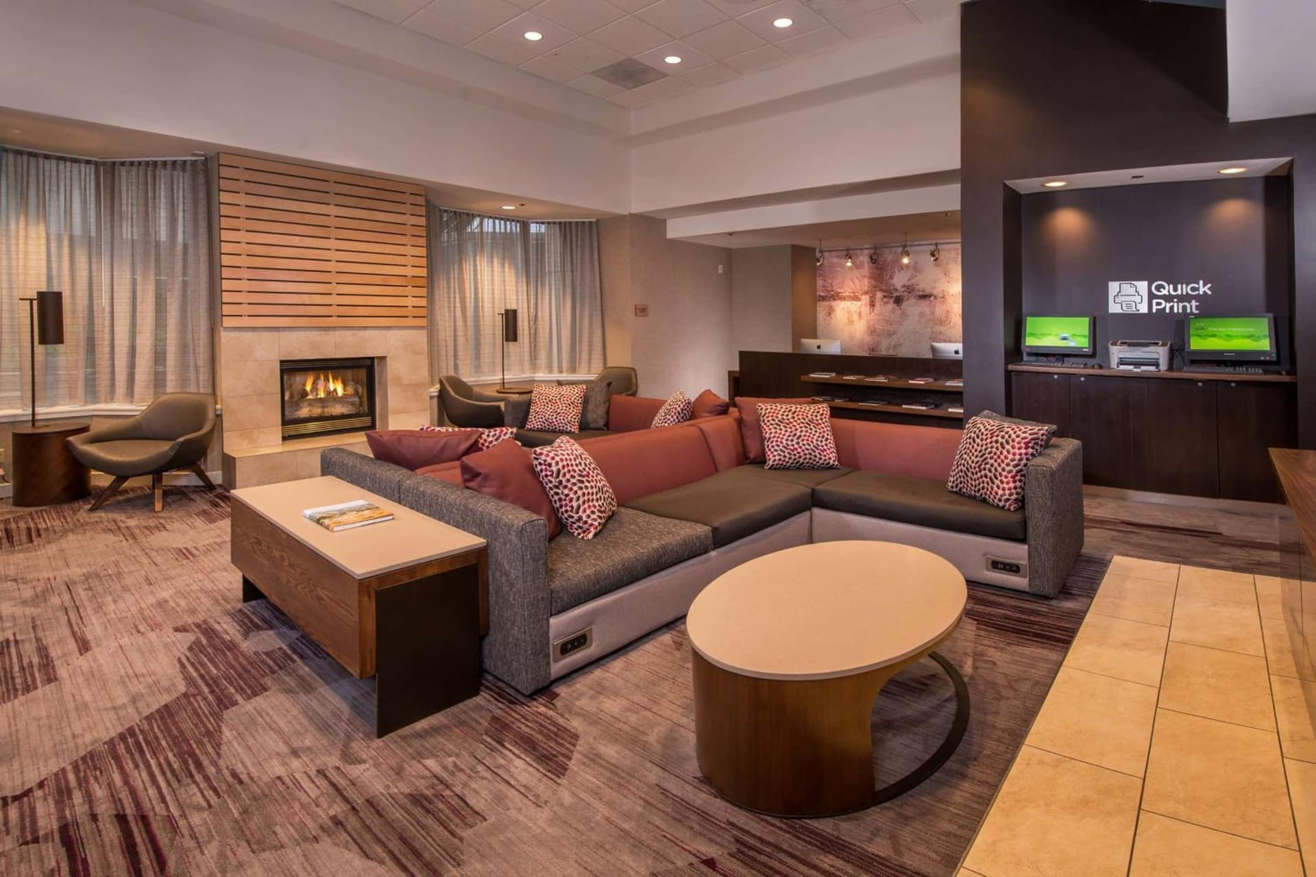 Sonesta Select Arlington Rosslyn property views in Arlington, VA — gallery photo 3