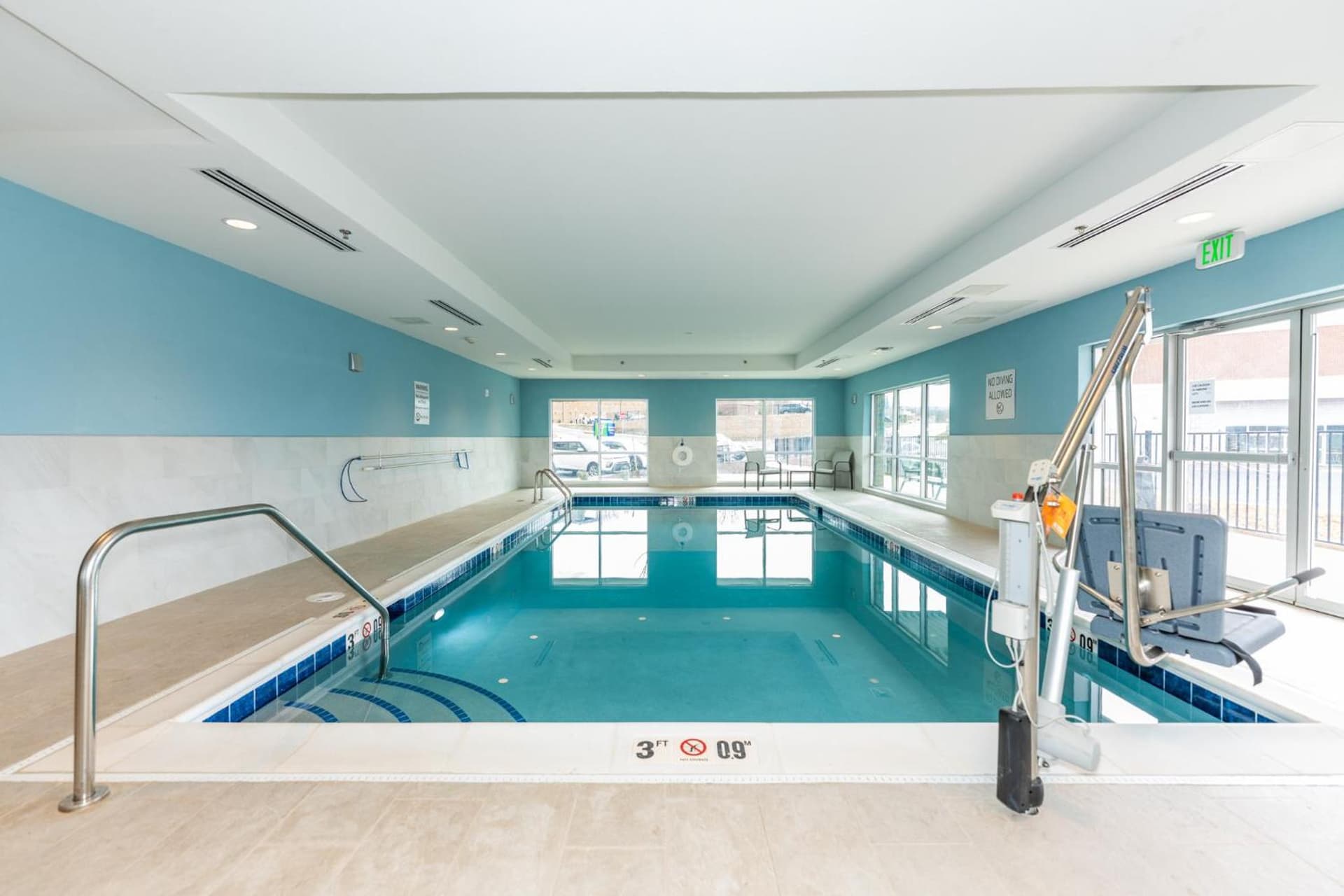 Holiday Inn Express & Suites Charlottesville by IHG gallery photo in Charlottesville, VA — image 32