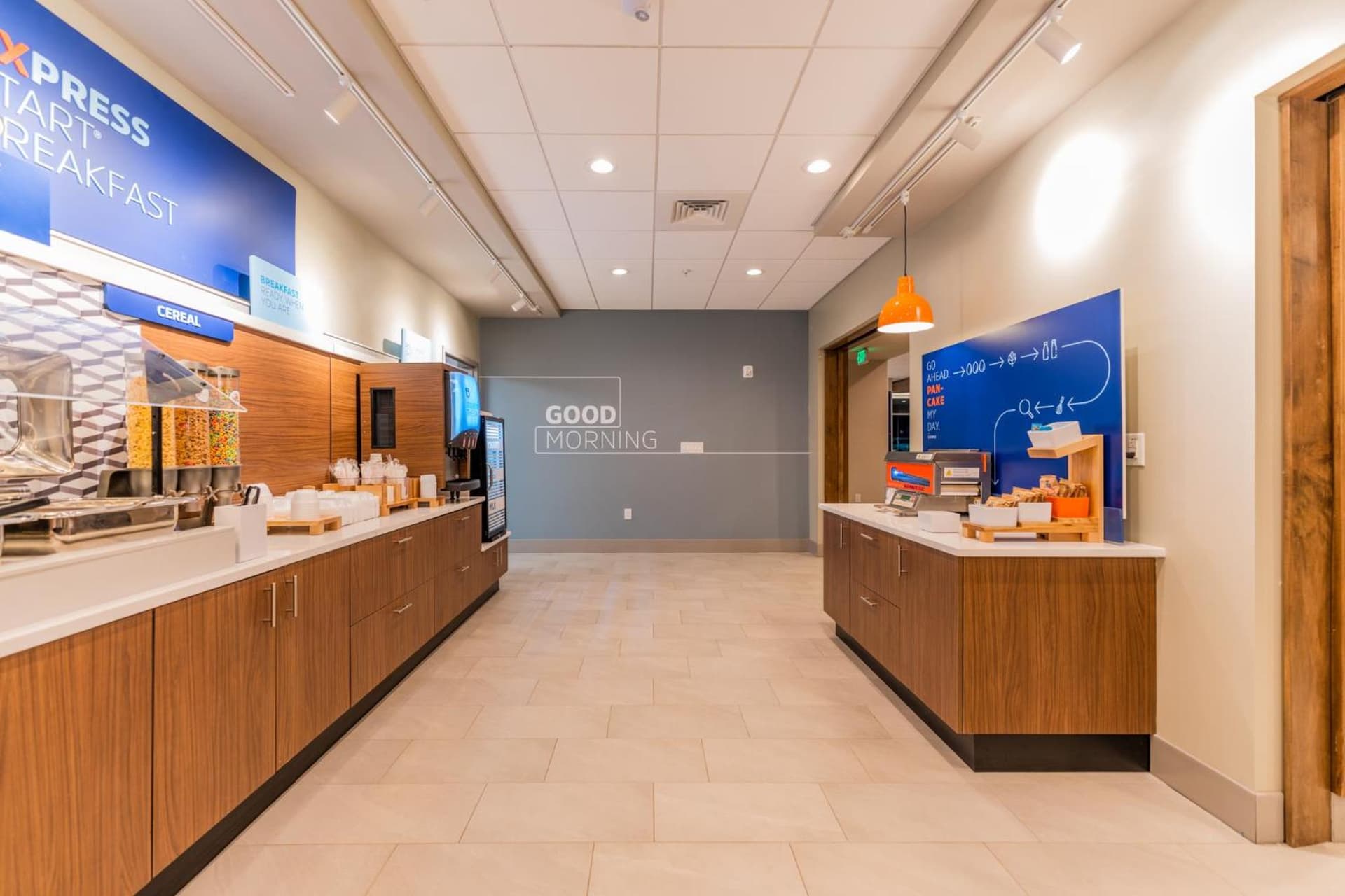 Holiday Inn Express & Suites Charlottesville by IHG gallery photo in Charlottesville, VA — image 45