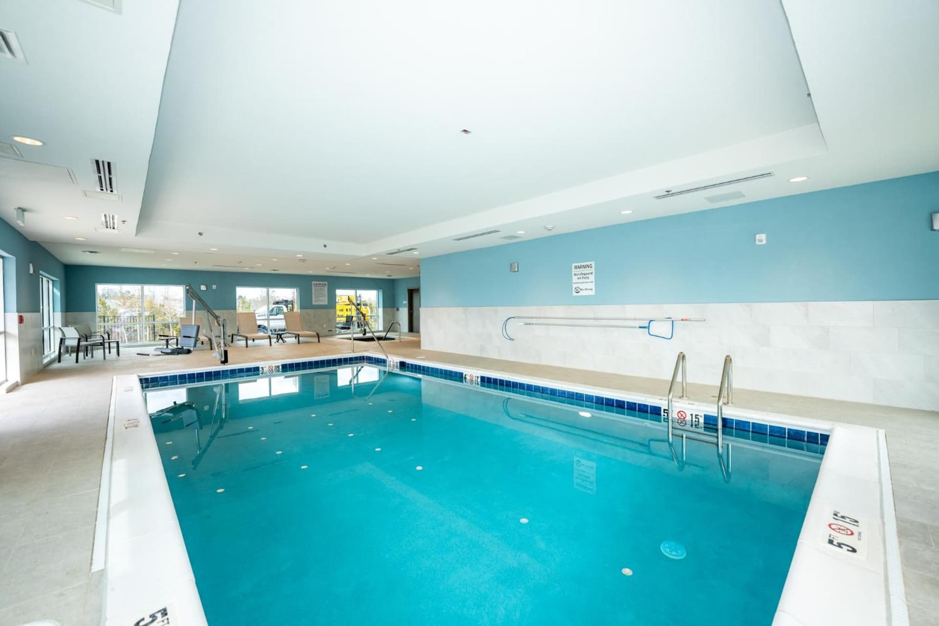 Holiday Inn Express & Suites Charlottesville by IHG gallery photo in Charlottesville, VA — image 117