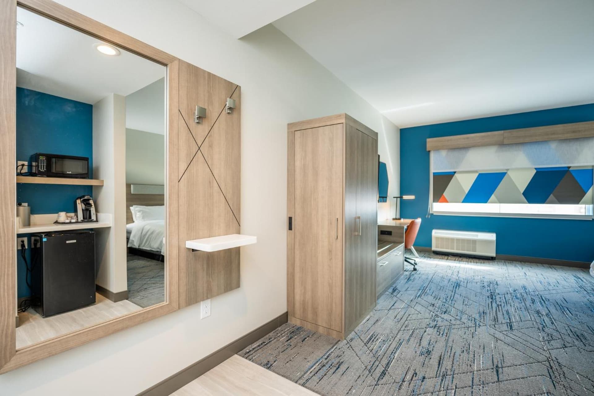 Holiday Inn Express & Suites Charlottesville by IHG gallery photo in Charlottesville, VA — image 80