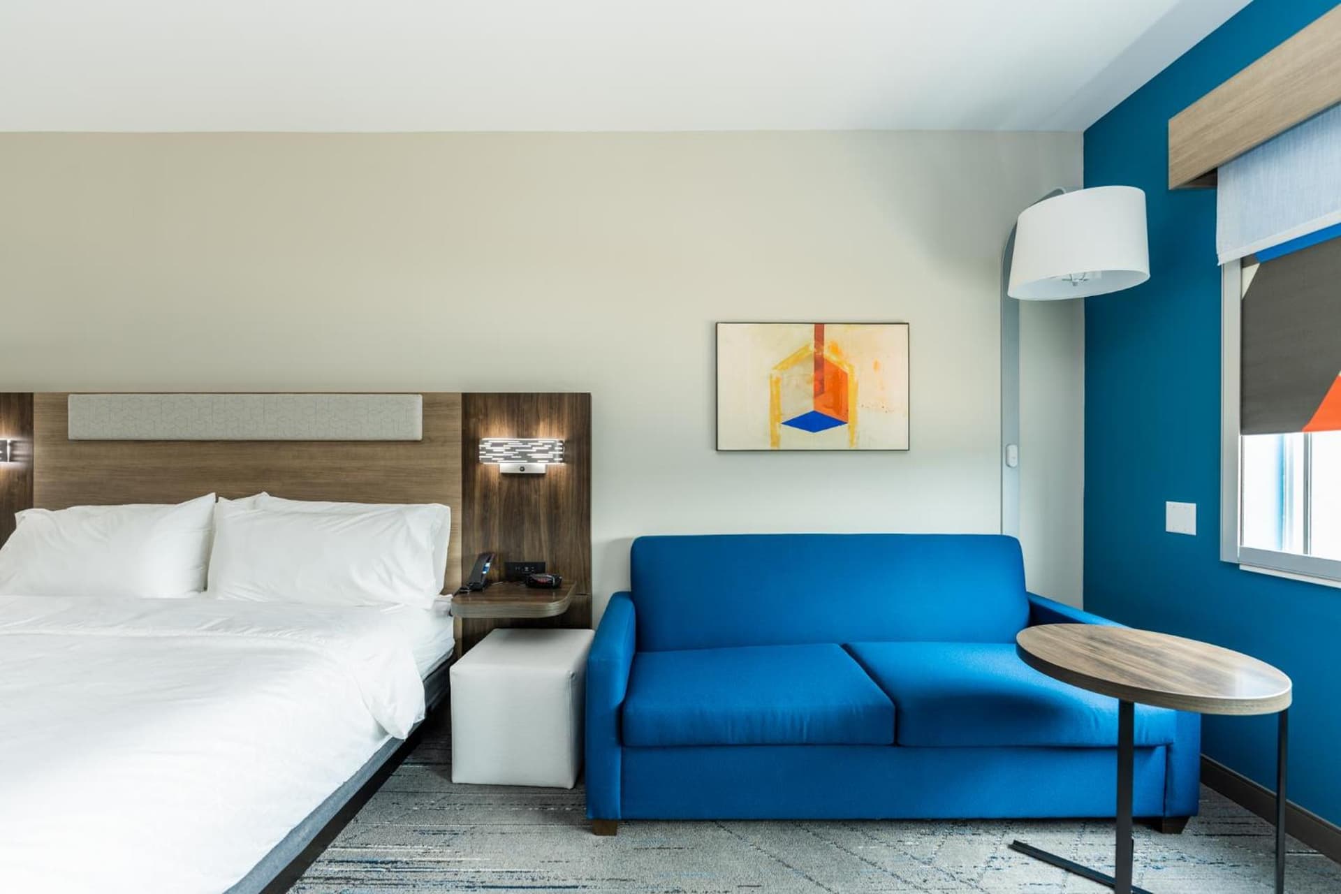 Holiday Inn Express & Suites Charlottesville by IHG gallery photo in Charlottesville, VA — image 72