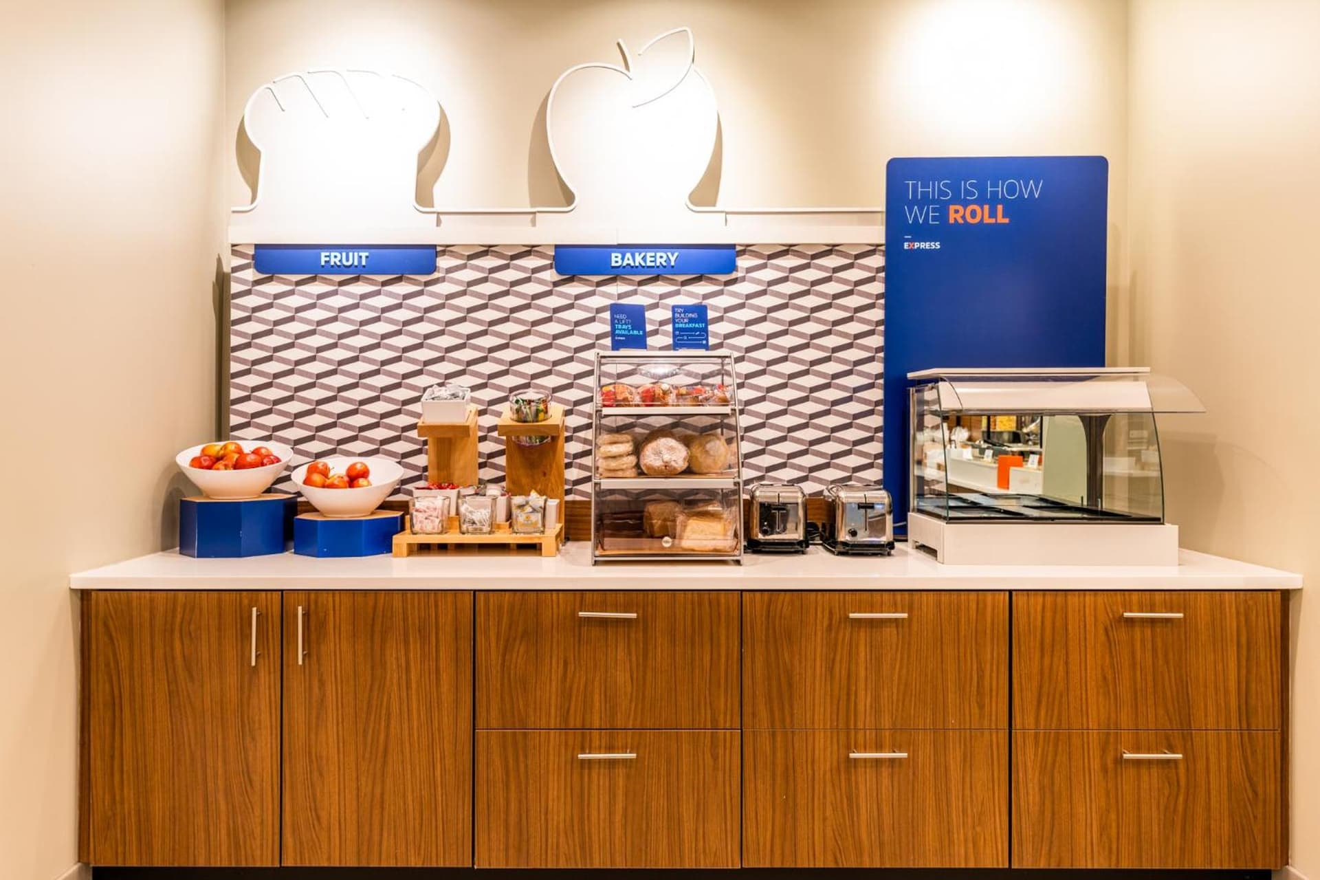 Holiday Inn Express & Suites Charlottesville by IHG gallery photo in Charlottesville, VA — image 163