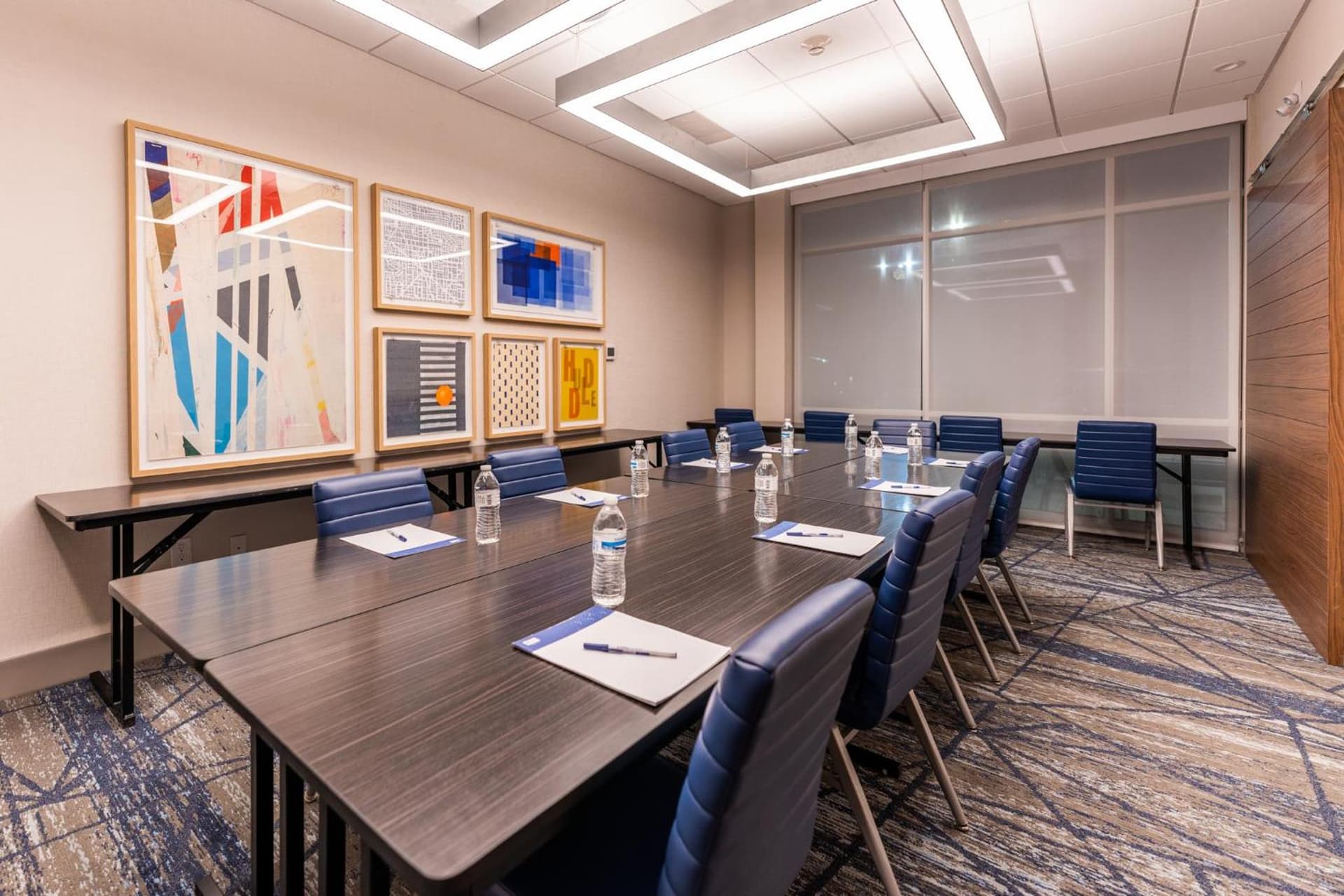 Holiday Inn Express & Suites Charlottesville by IHG gallery photo in Charlottesville, VA — image 64
