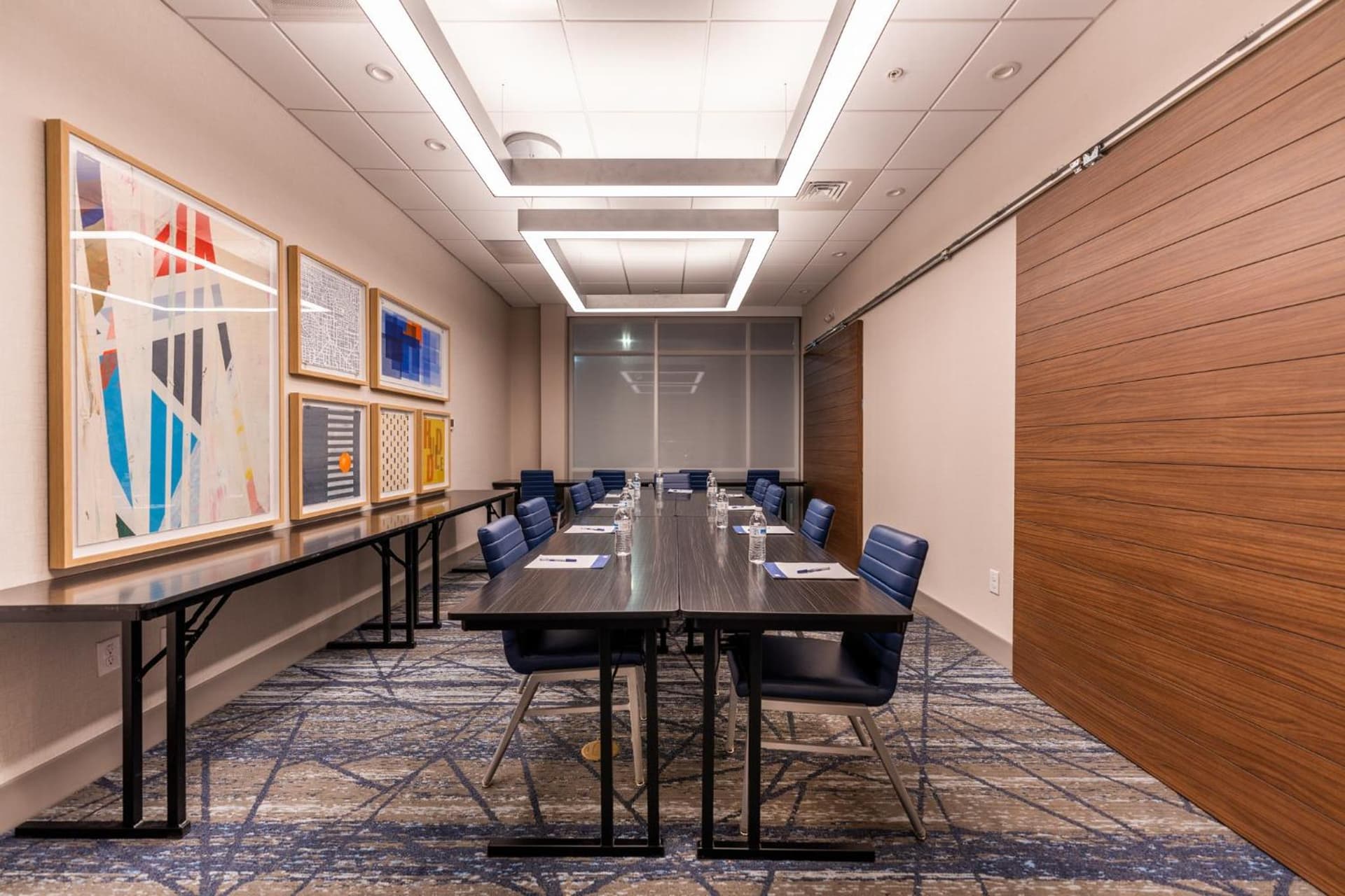 Holiday Inn Express & Suites Charlottesville by IHG gallery photo in Charlottesville, VA — image 157