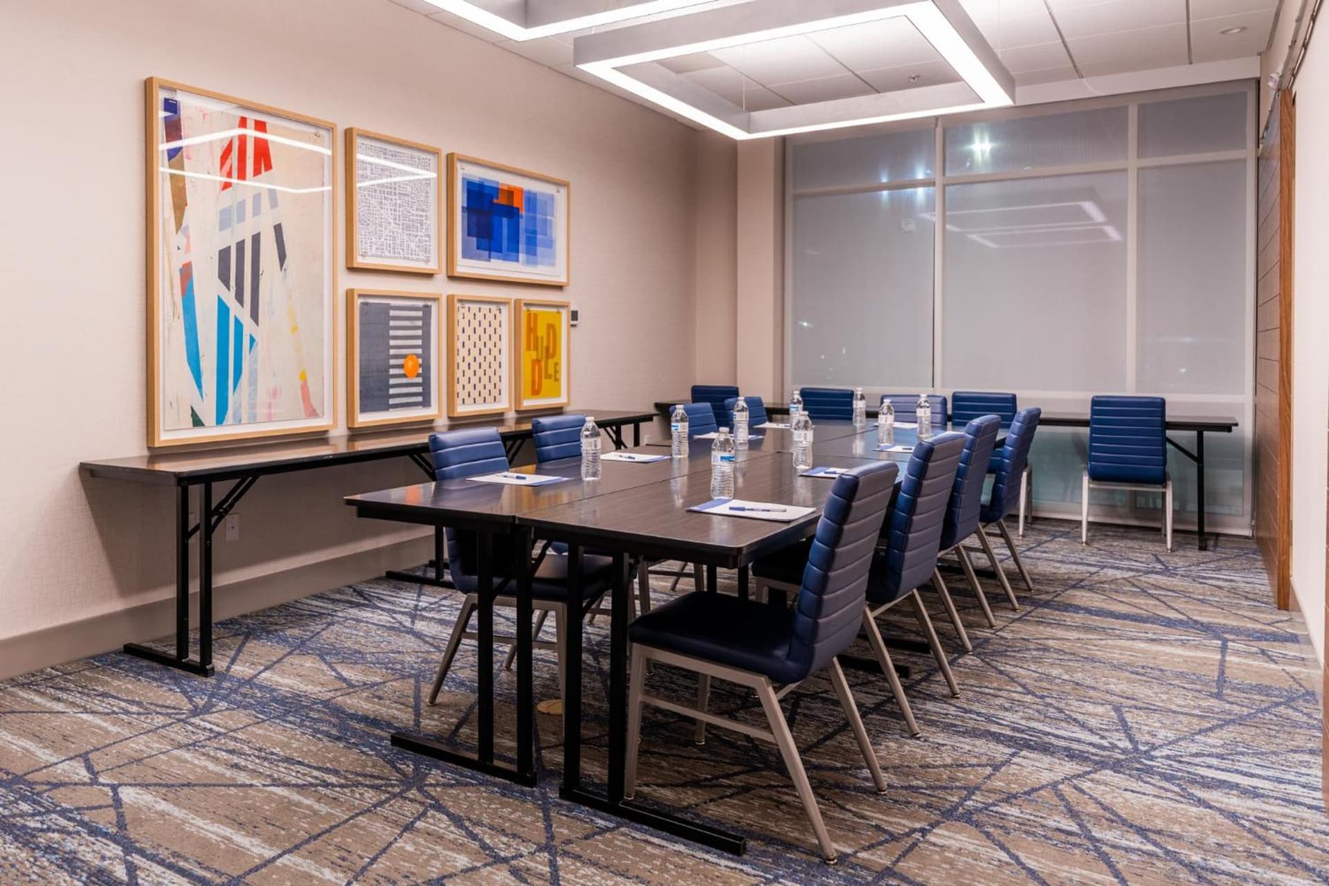 Holiday Inn Express & Suites Charlottesville by IHG gallery photo in Charlottesville, VA — image 141