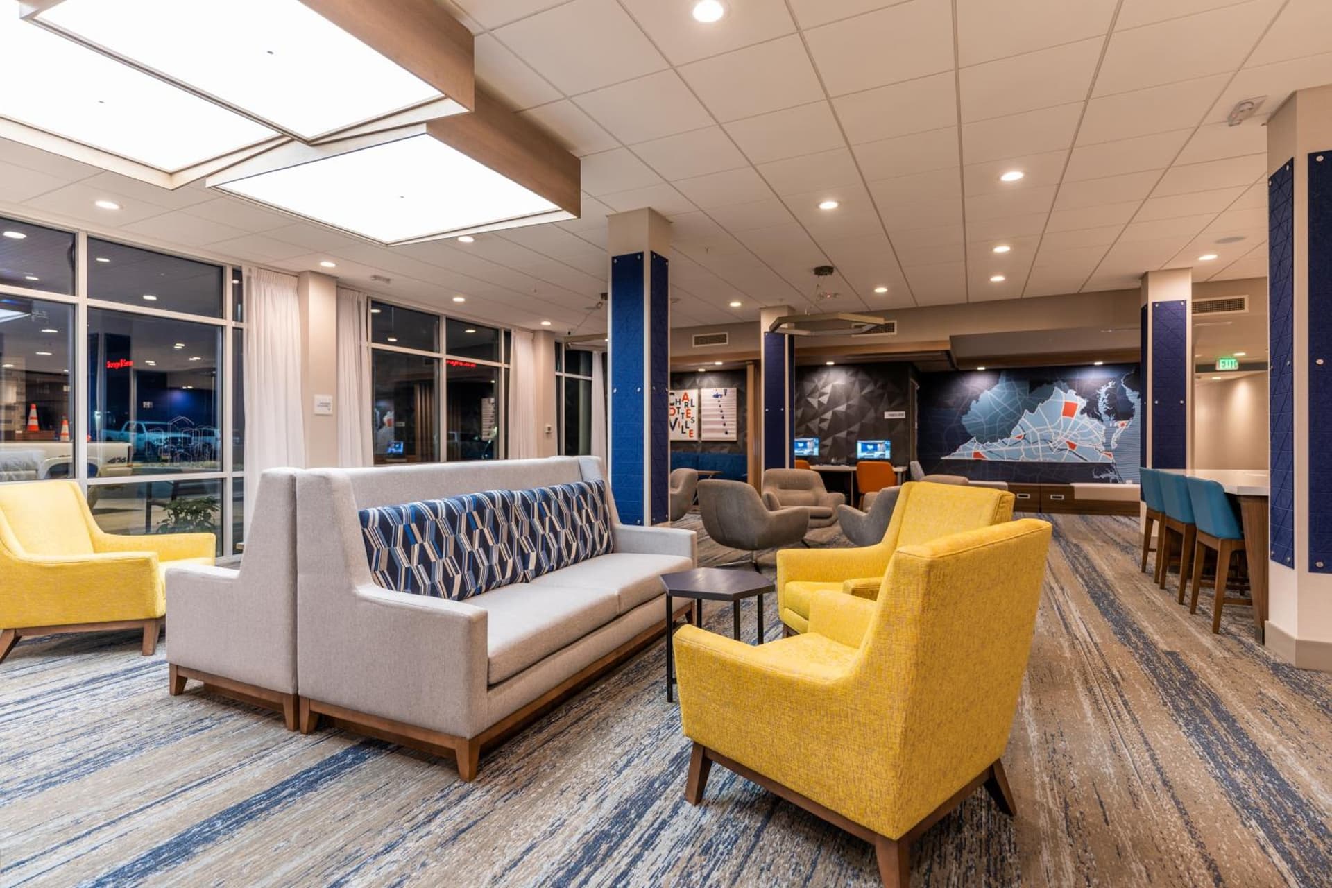 Holiday Inn Express & Suites Charlottesville by IHG gallery photo in Charlottesville, VA — image 20