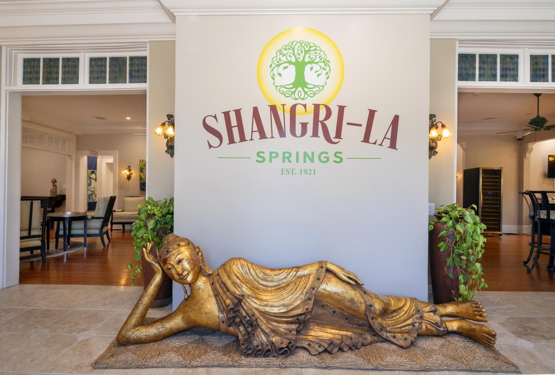 Shangri-La Springs interior in Bonita Springs, FL — gallery photo 2