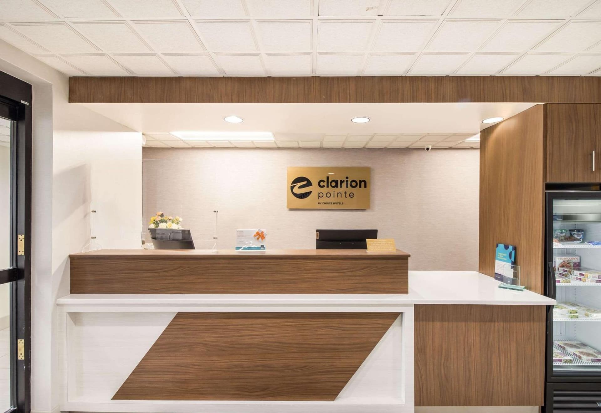 Clarion Pointe New Bern gallery photo in New Bern, NC — image 40