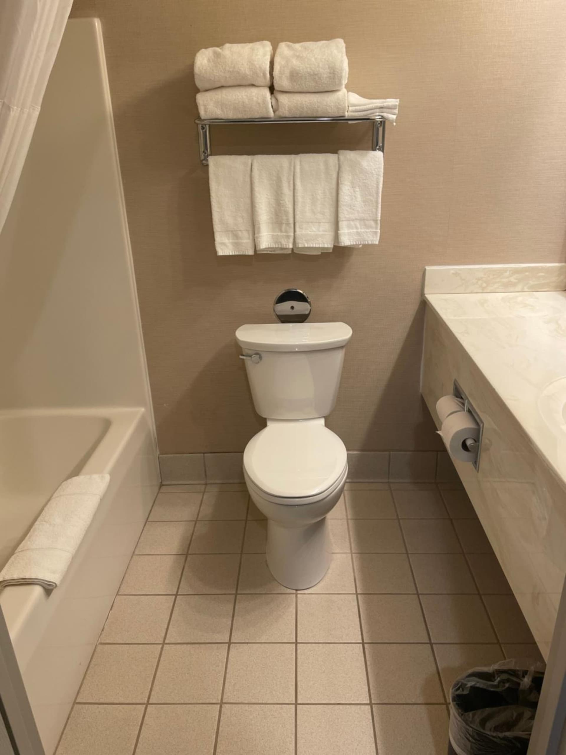 Country Inn & Suites by Radisson, Madison, WI gallery photo in Madison, WI — image 32