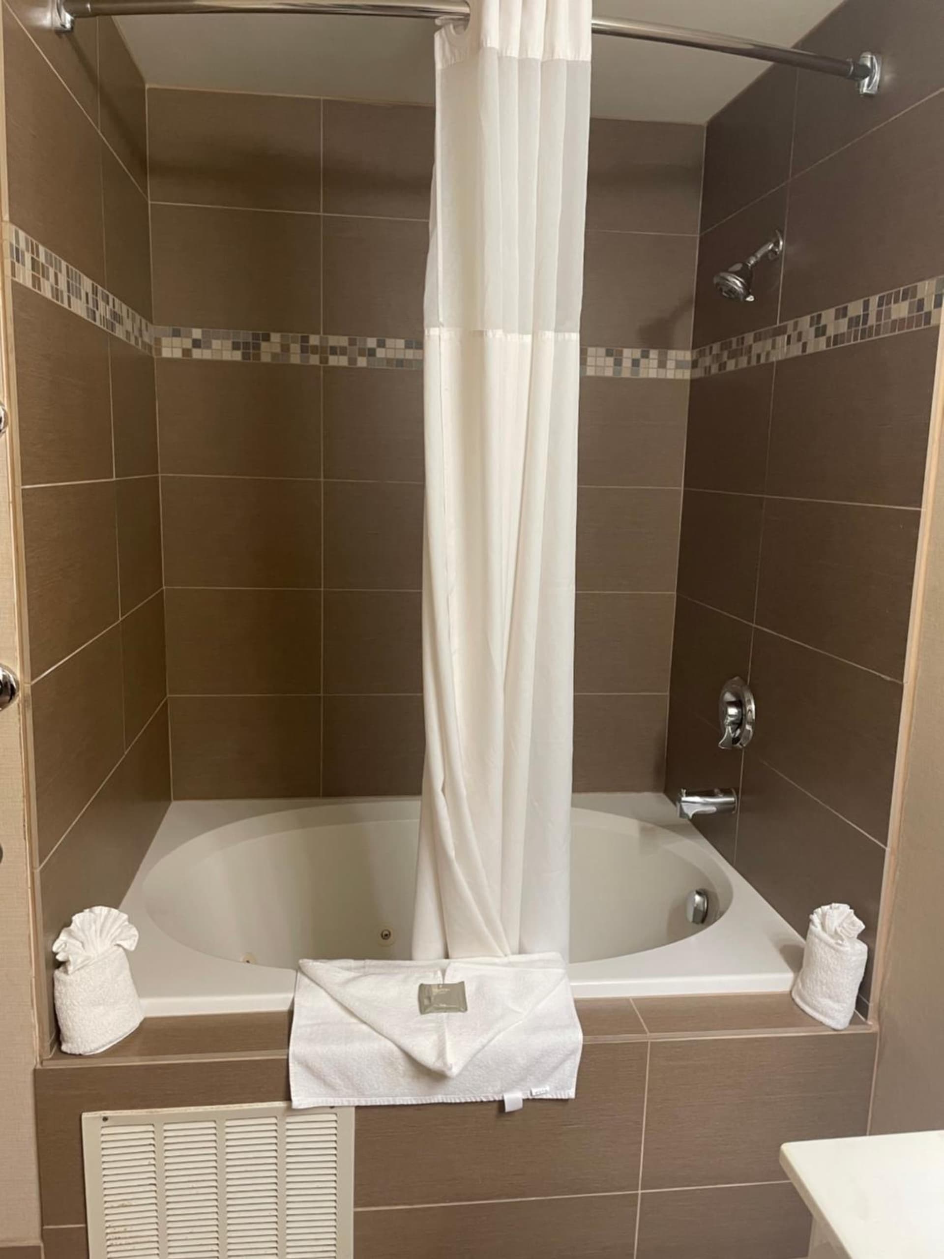 Country Inn & Suites by Radisson, Madison, WI gallery photo in Madison, WI — image 39