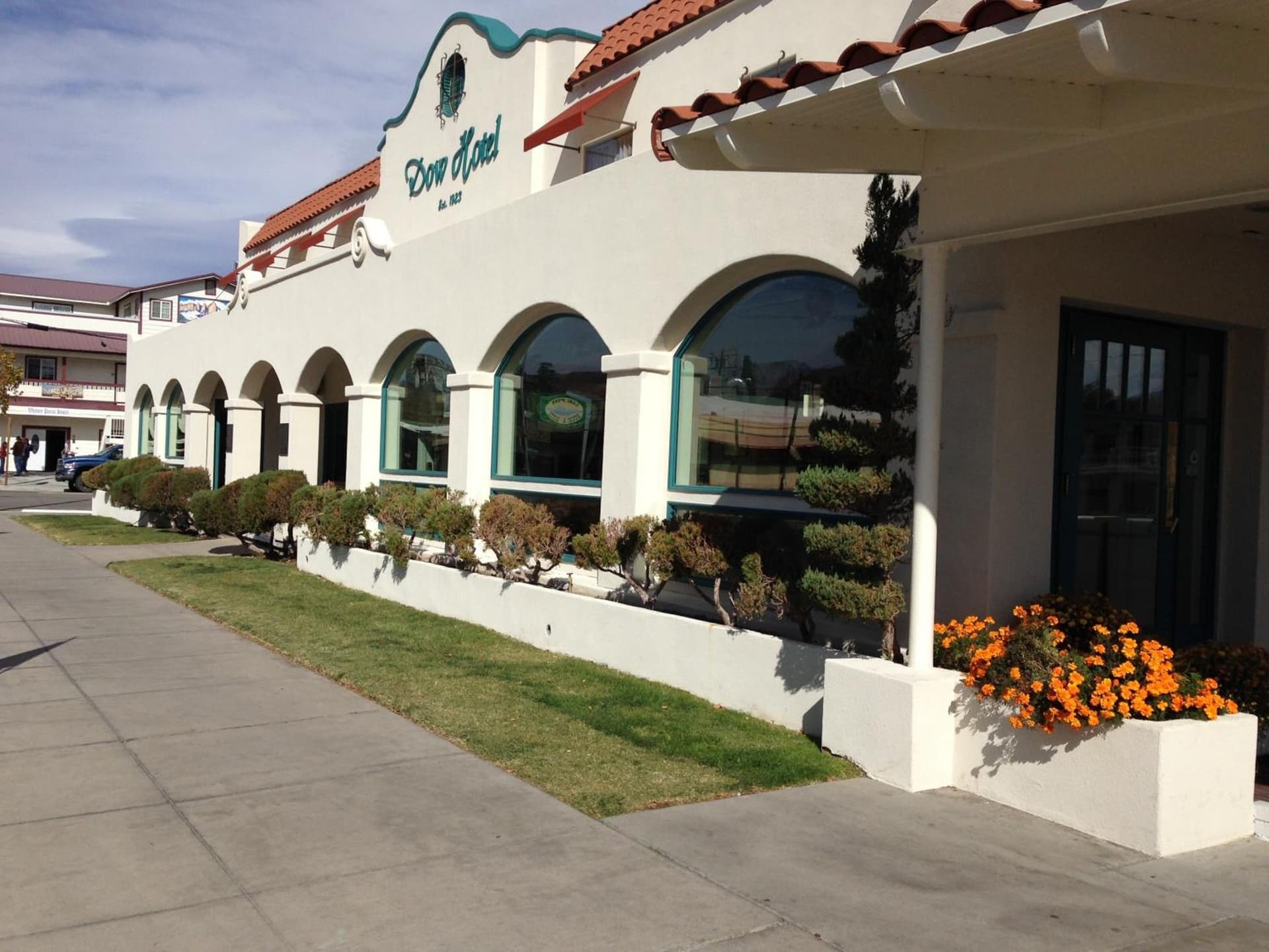 Historic Dow Hotel — hotel in Lone Pine, California
