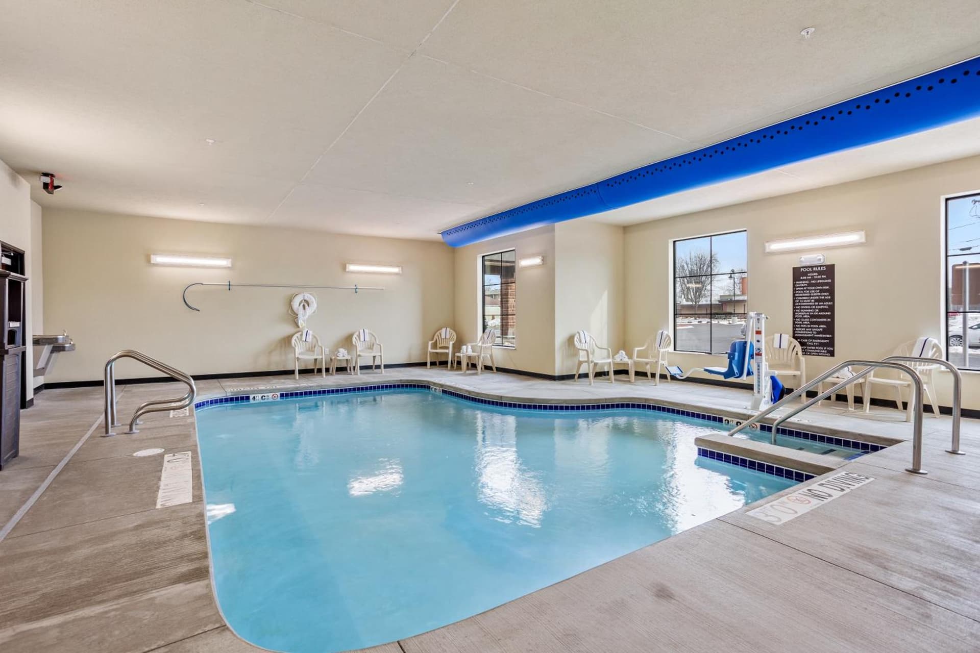 Cobblestone Hotel & Suites - Little Chute gallery photo in Little Chute, WI — image 42