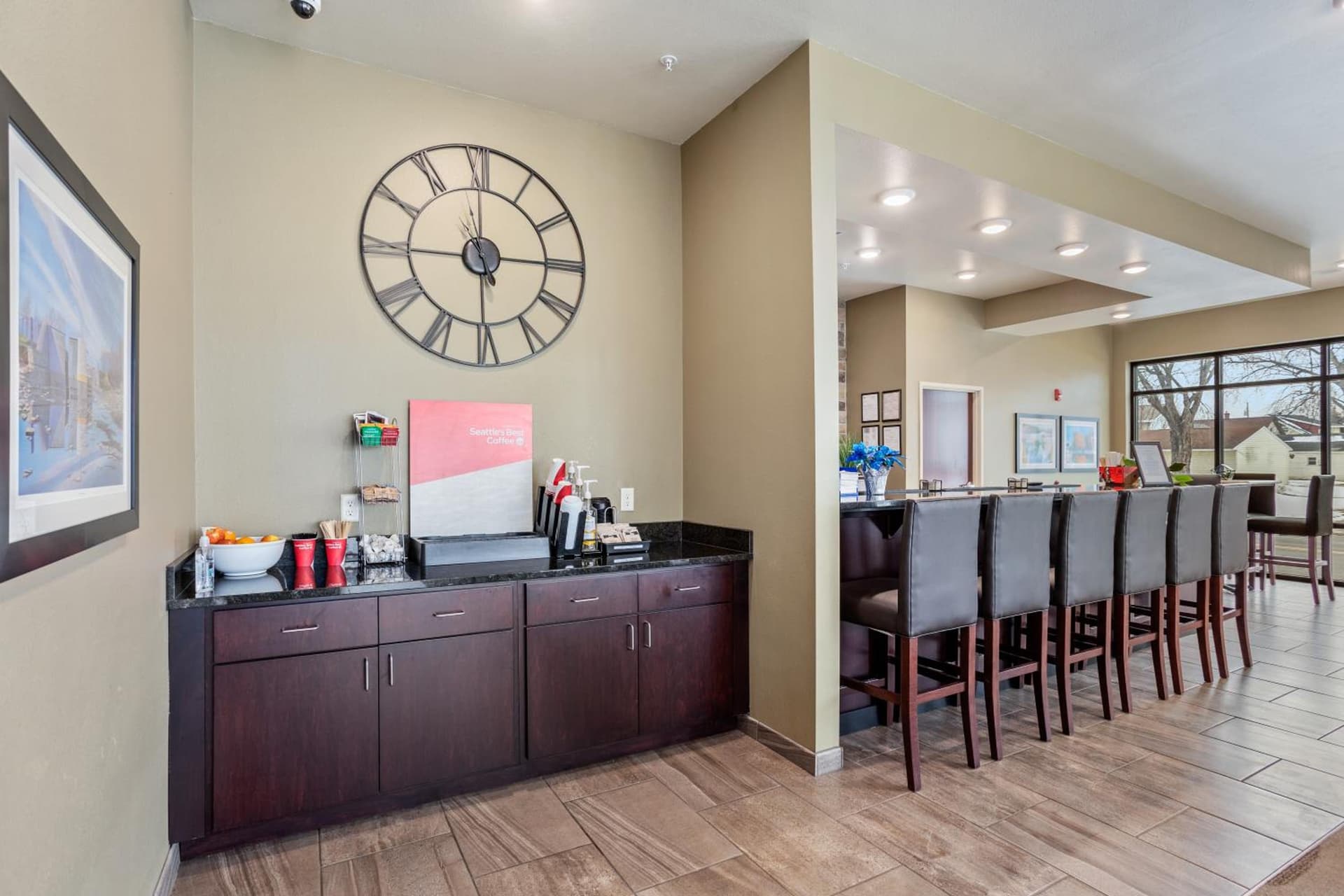 Cobblestone Hotel & Suites - Little Chute gallery photo in Little Chute, WI — image 60