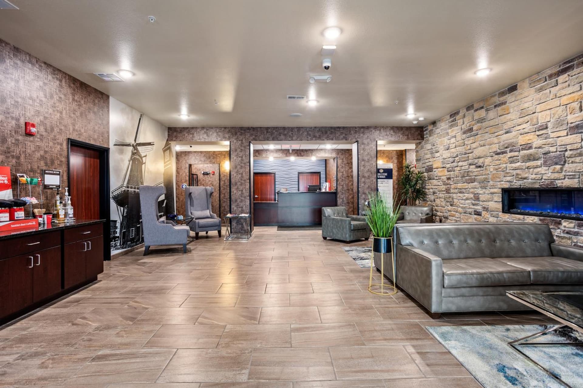 Cobblestone Hotel & Suites - Little Chute gallery photo in Little Chute, WI — image 63