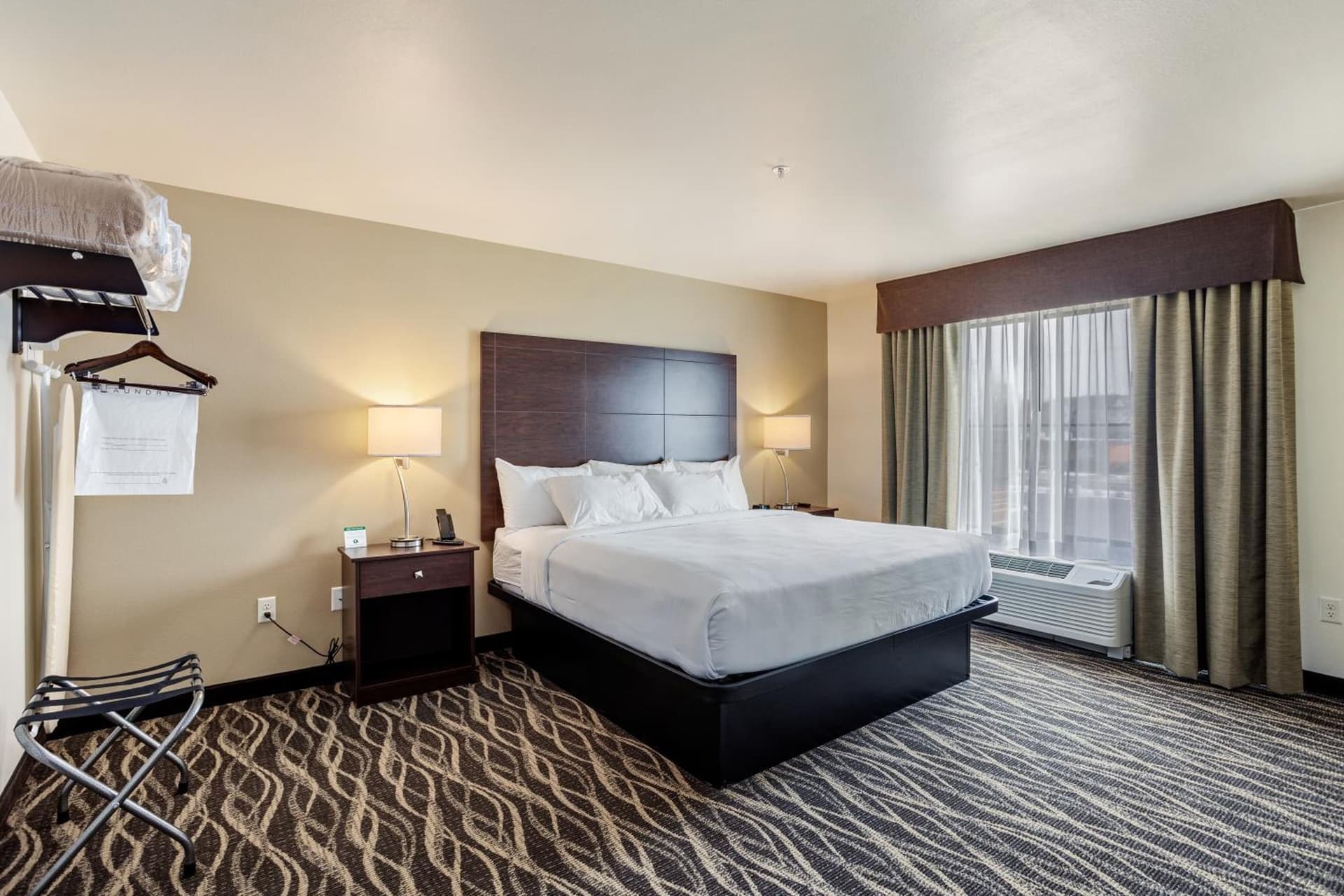 Cobblestone Hotel & Suites - Little Chute interior in Little Chute, WI — gallery photo 2