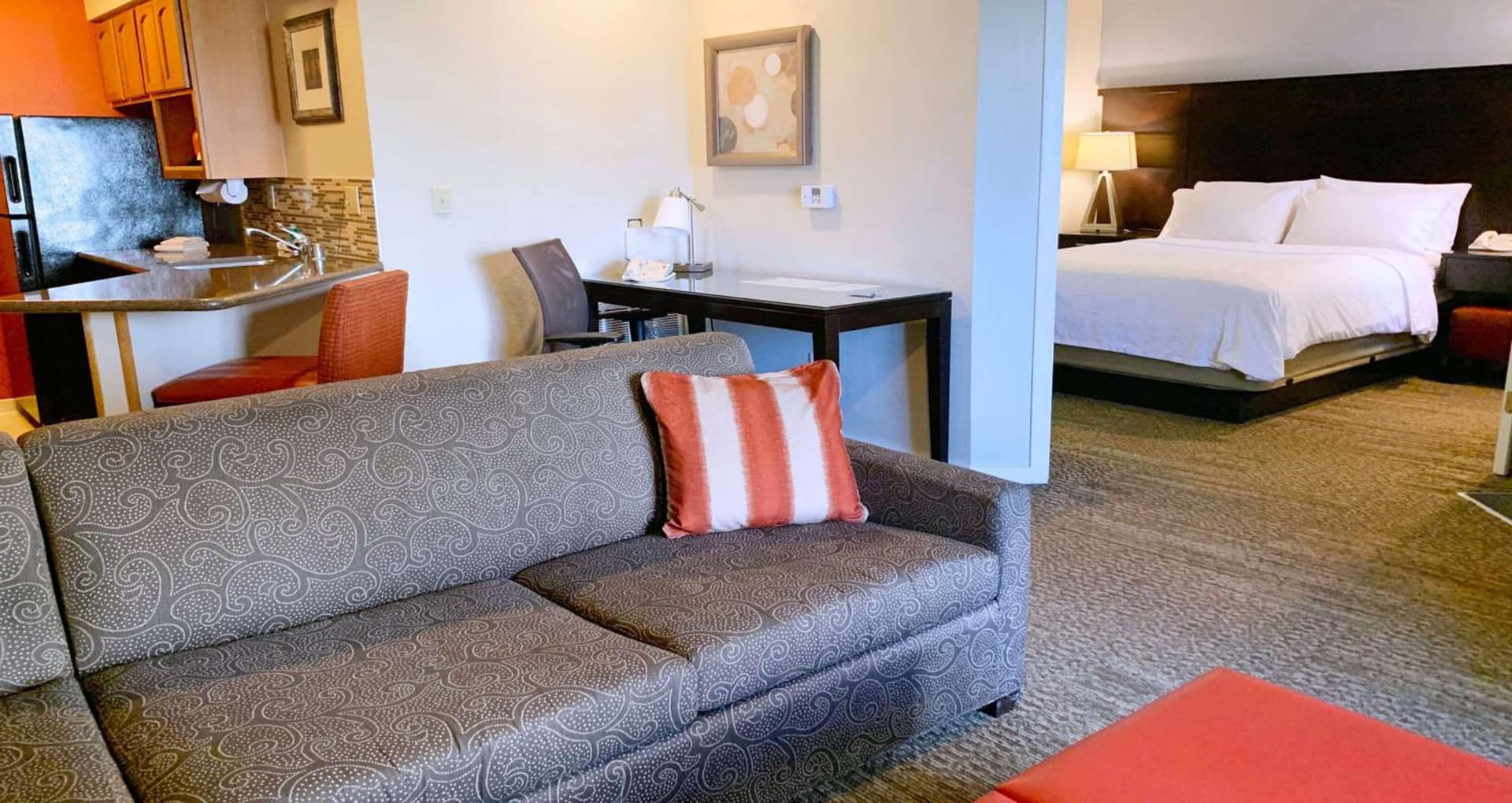 Sonesta ES Suites Chatsworth gallery photo in Chatsworth, CA — image 18