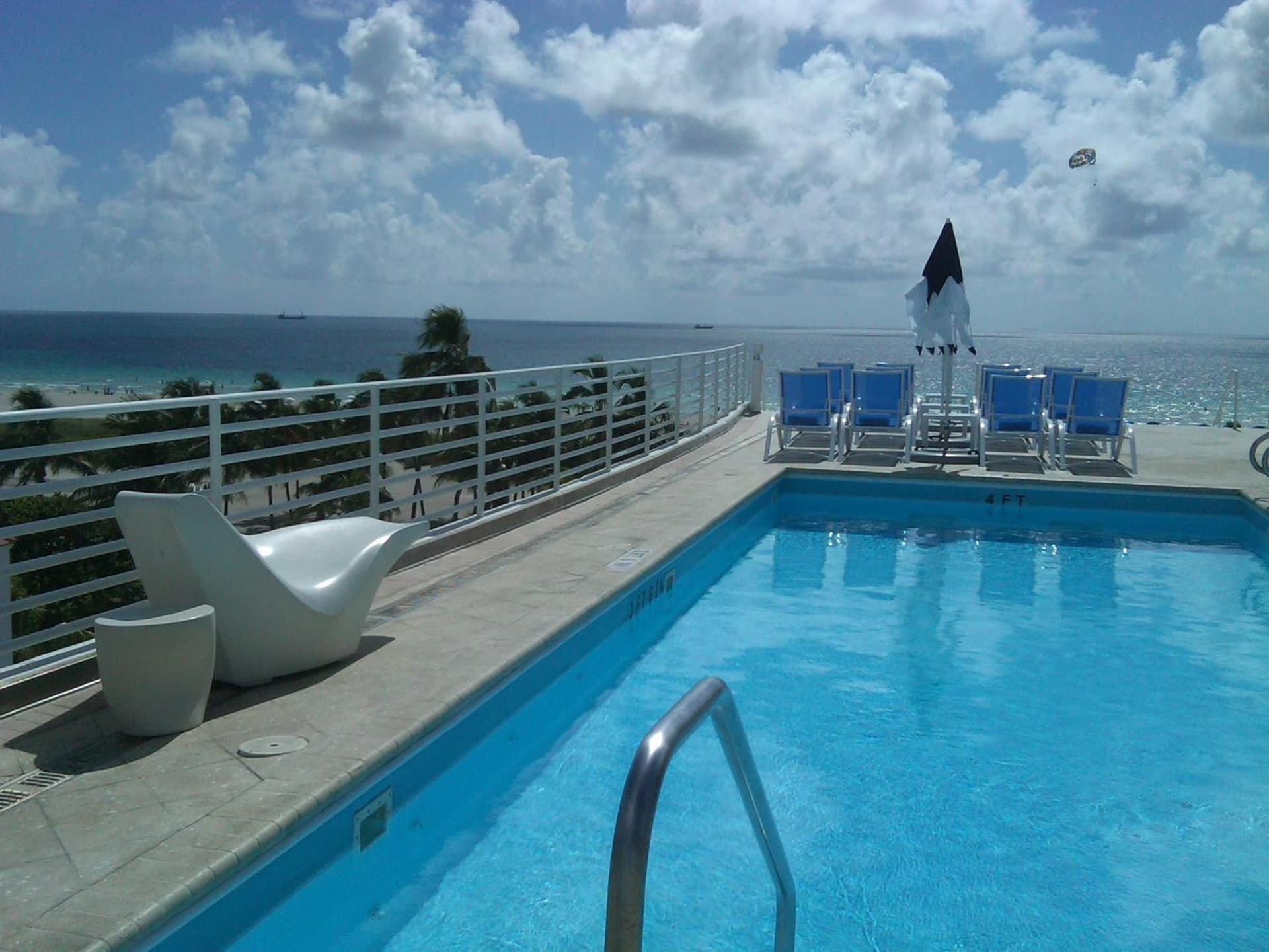Strand Ocean Drive Suites interior in Miami Beach, FL — gallery photo 2