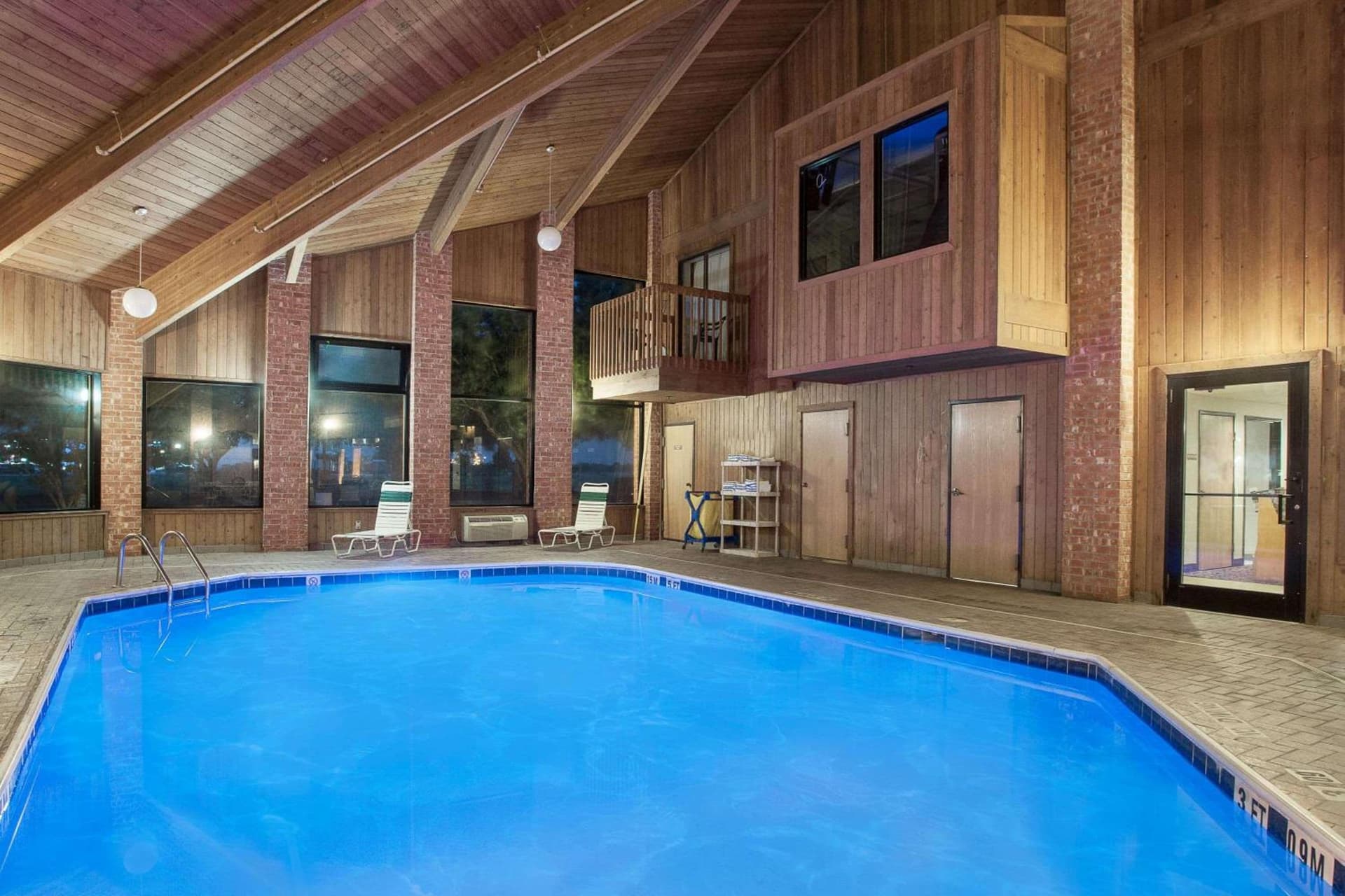 Baymont Inn & Suites San Marcos gallery photo in San Marcos, TX — image 5