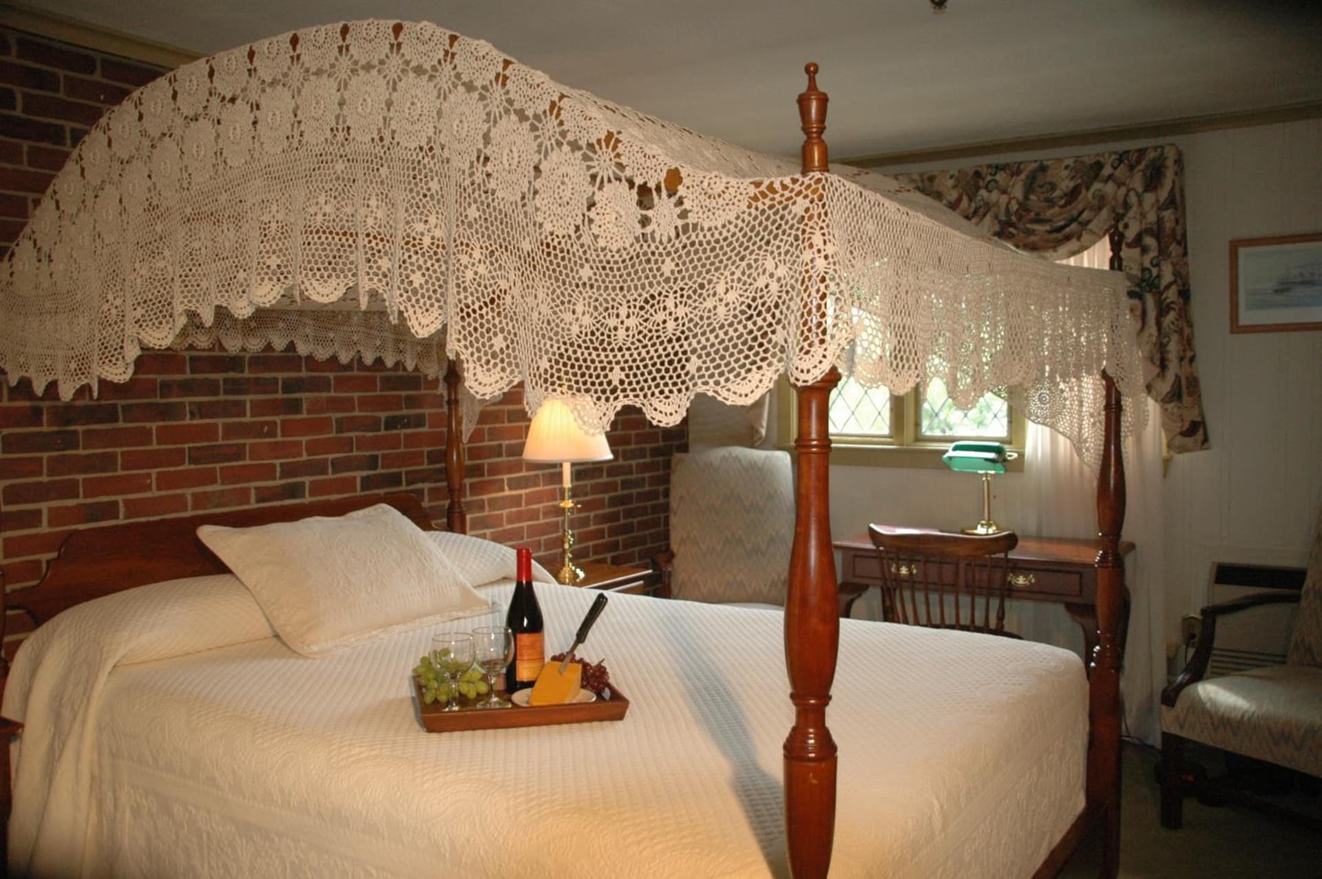 Lamies Inn & The Old Salt Tavern gallery photo in Hampton — image 27