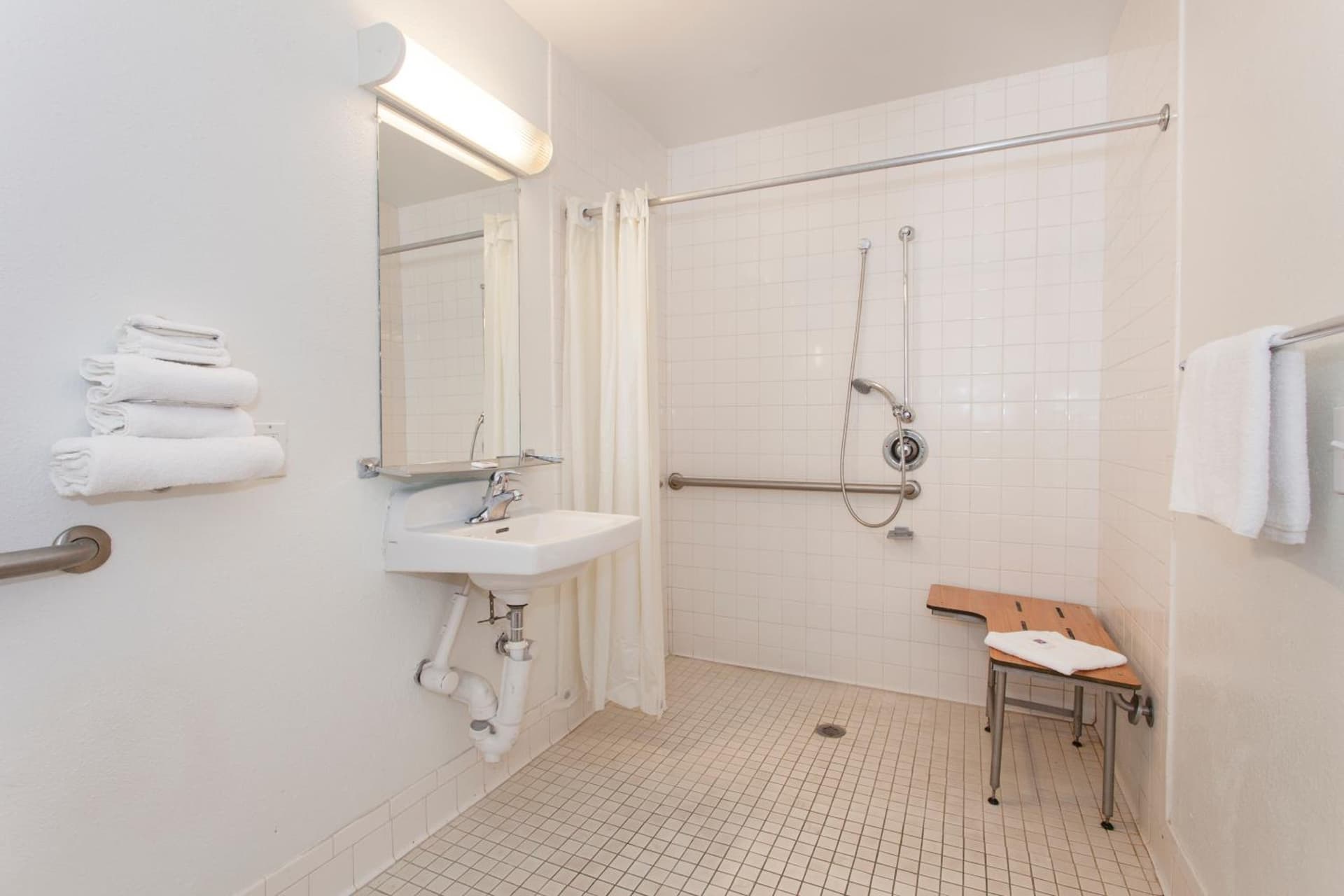 Motel 6 Sacramento, Ca - Downtown gallery photo in Sacramento, CA — image 28