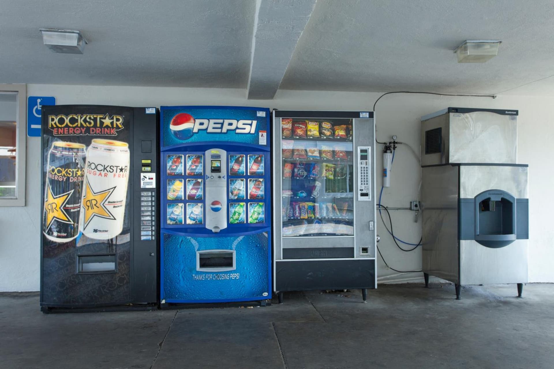 Motel 6 Sacramento, Ca - Downtown gallery photo in Sacramento, CA — image 25