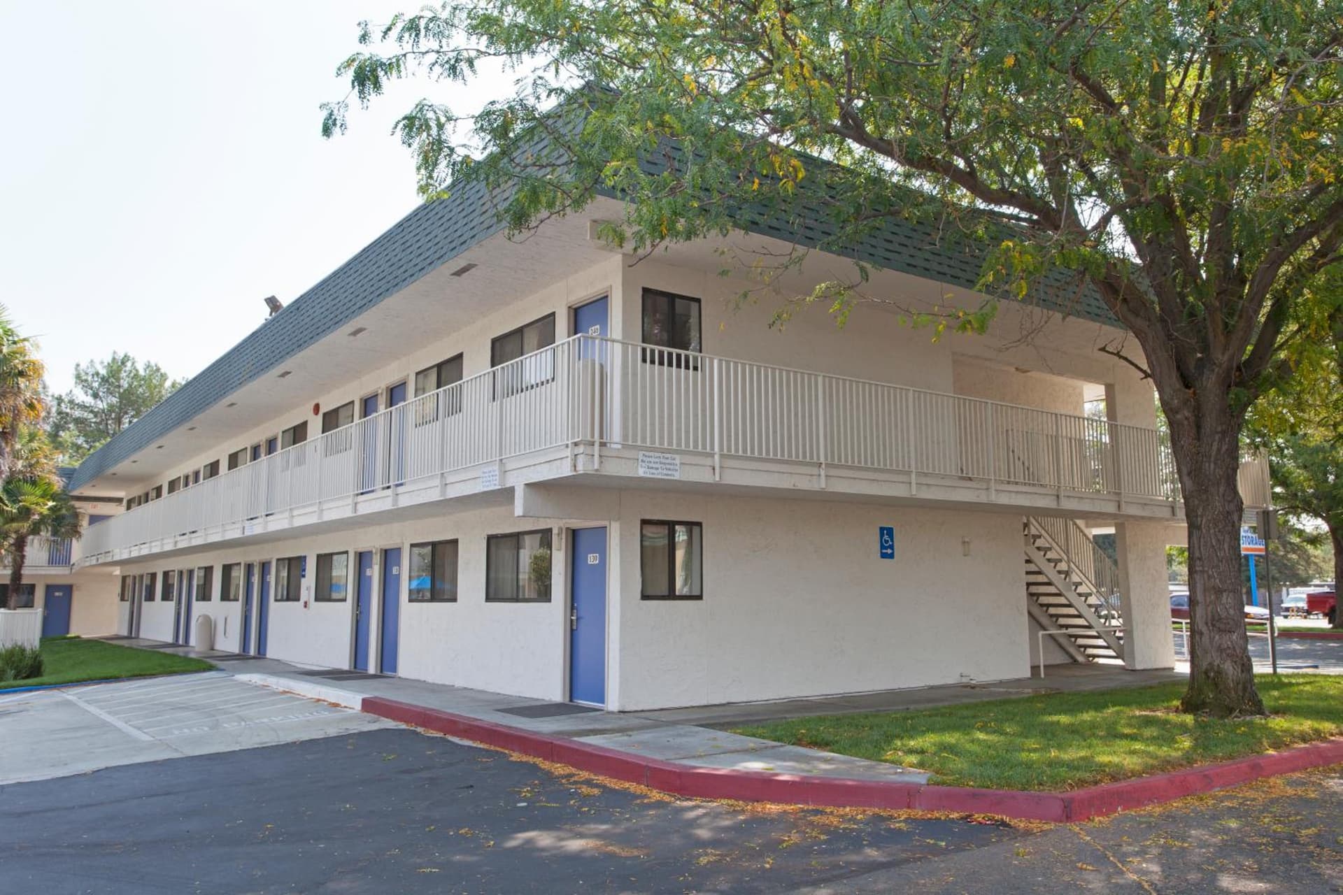 Hi - Wheel Flats — hotel in Davis, California