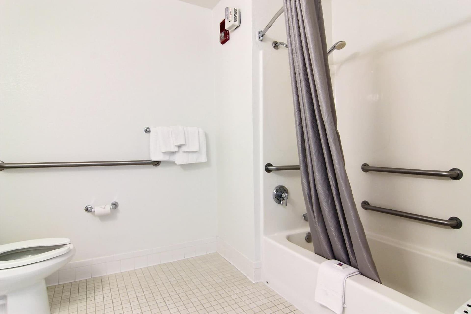Motel 6-Albuquerque, NM - North gallery photo in Albuquerque, NM — image 17