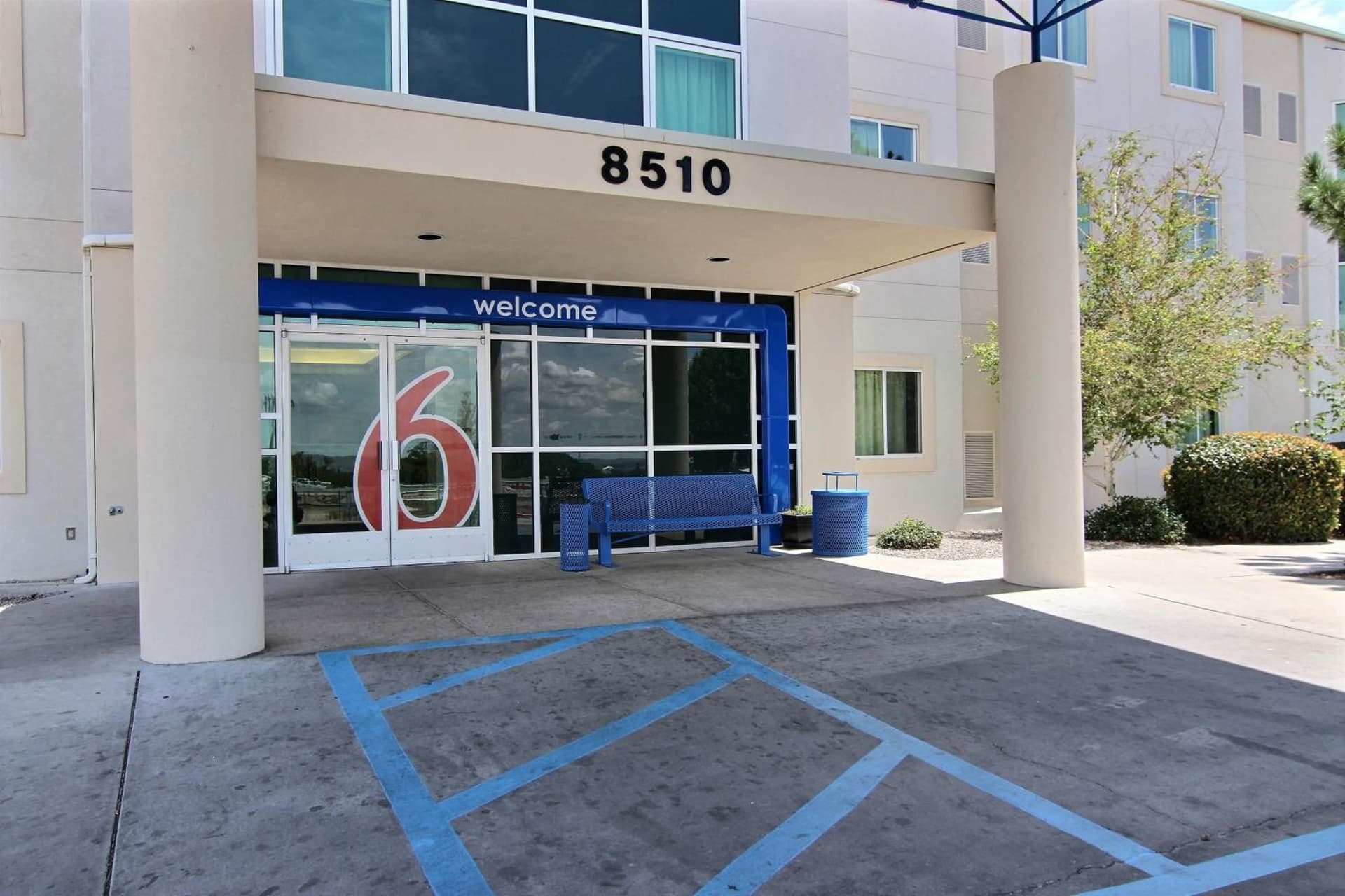Motel 6-Albuquerque, NM - North gallery photo in Albuquerque, NM — image 23
