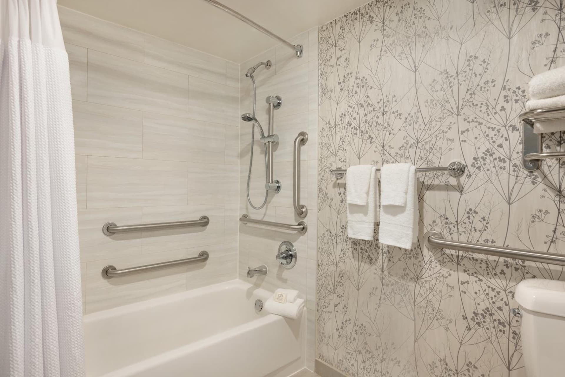 Crowne Plaza Crystal City-Washington, D.C. by IHG gallery photo in Arlington, VA — image 45