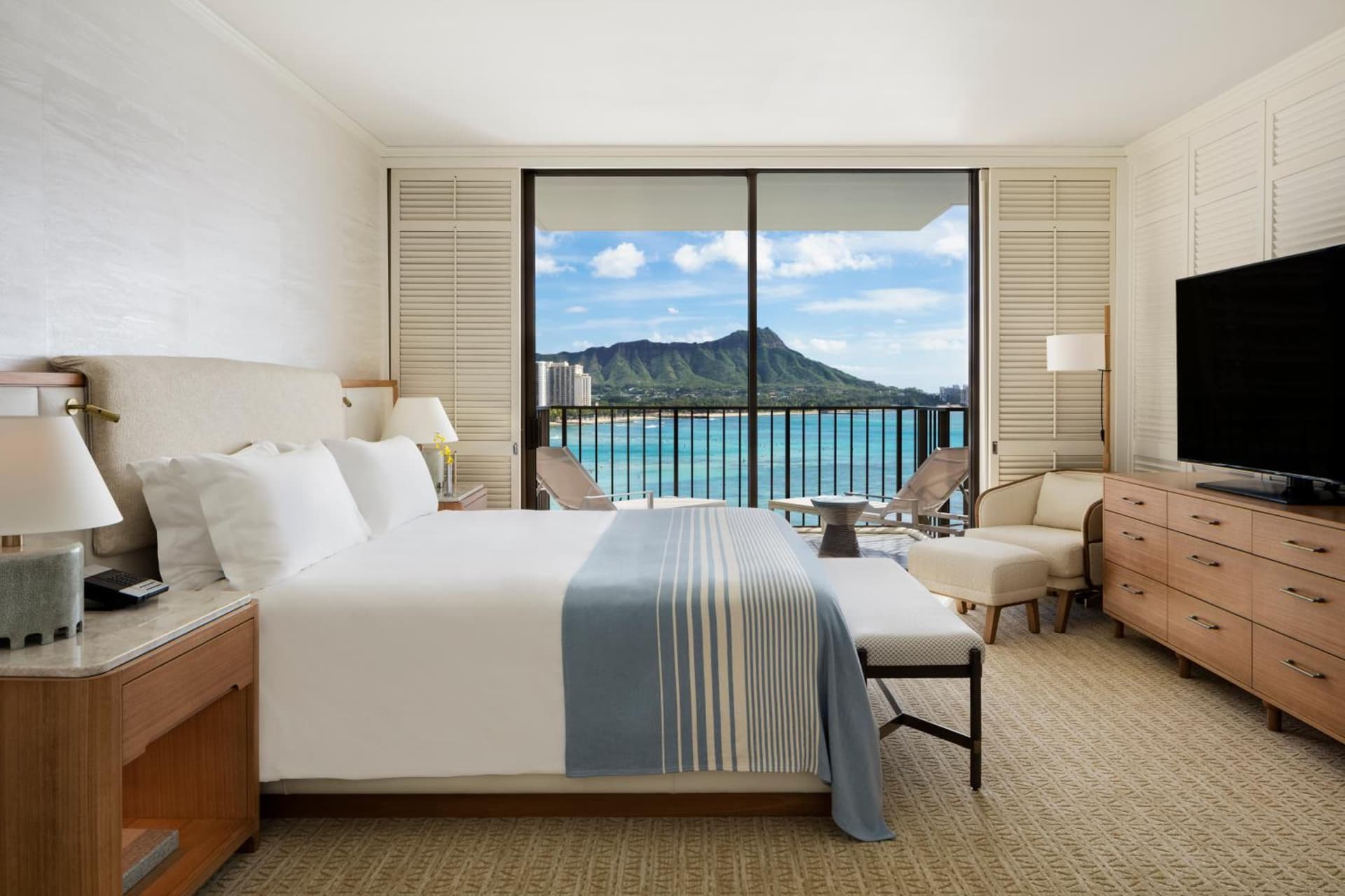 Halekulani - NO RESORT FEE gallery photo in Honolulu, HI — image 62